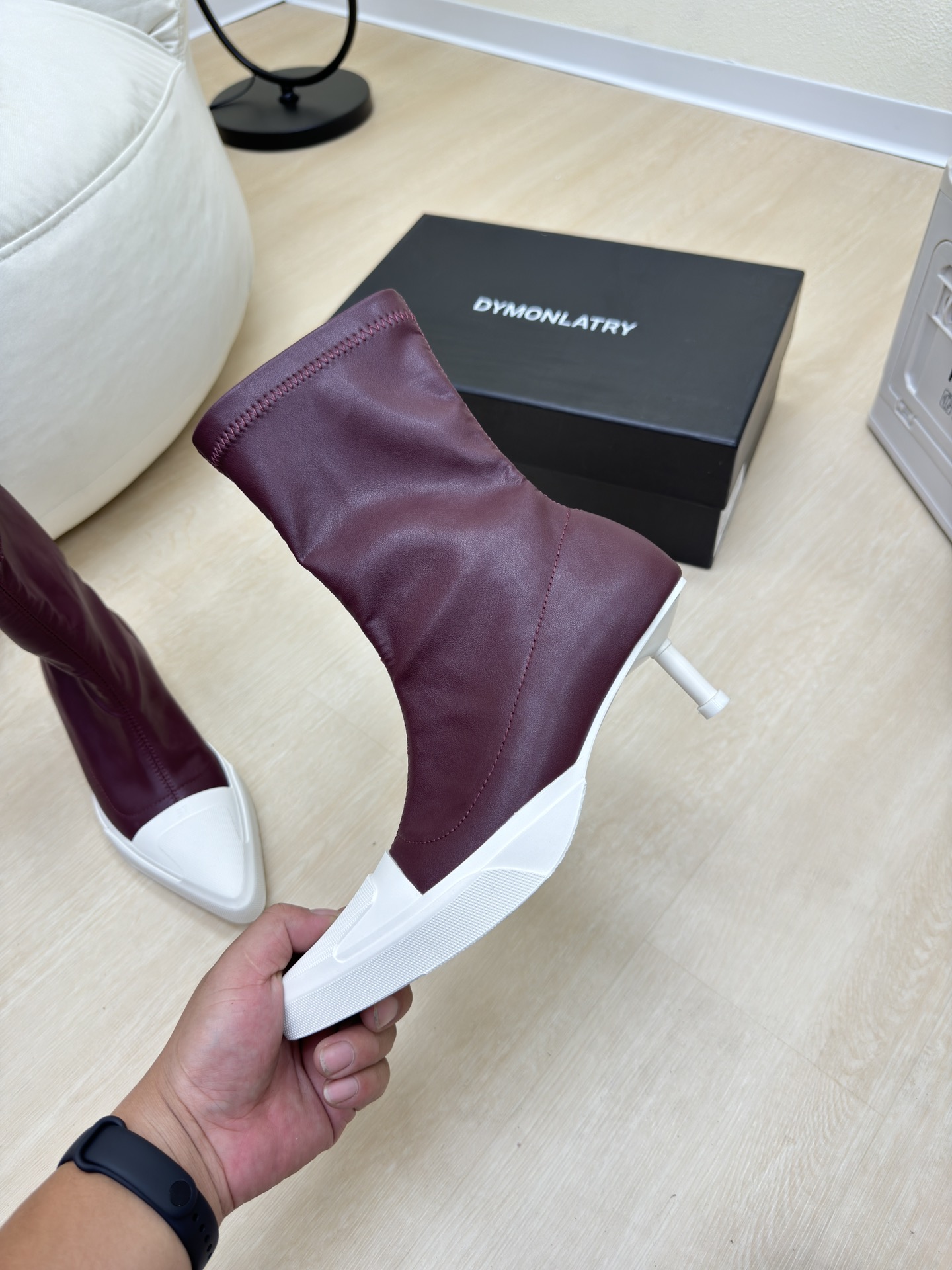 Luxury Designer Boots: High Drums, Thin Legs, Dym*nlatry, Wine Red Fashion Tide