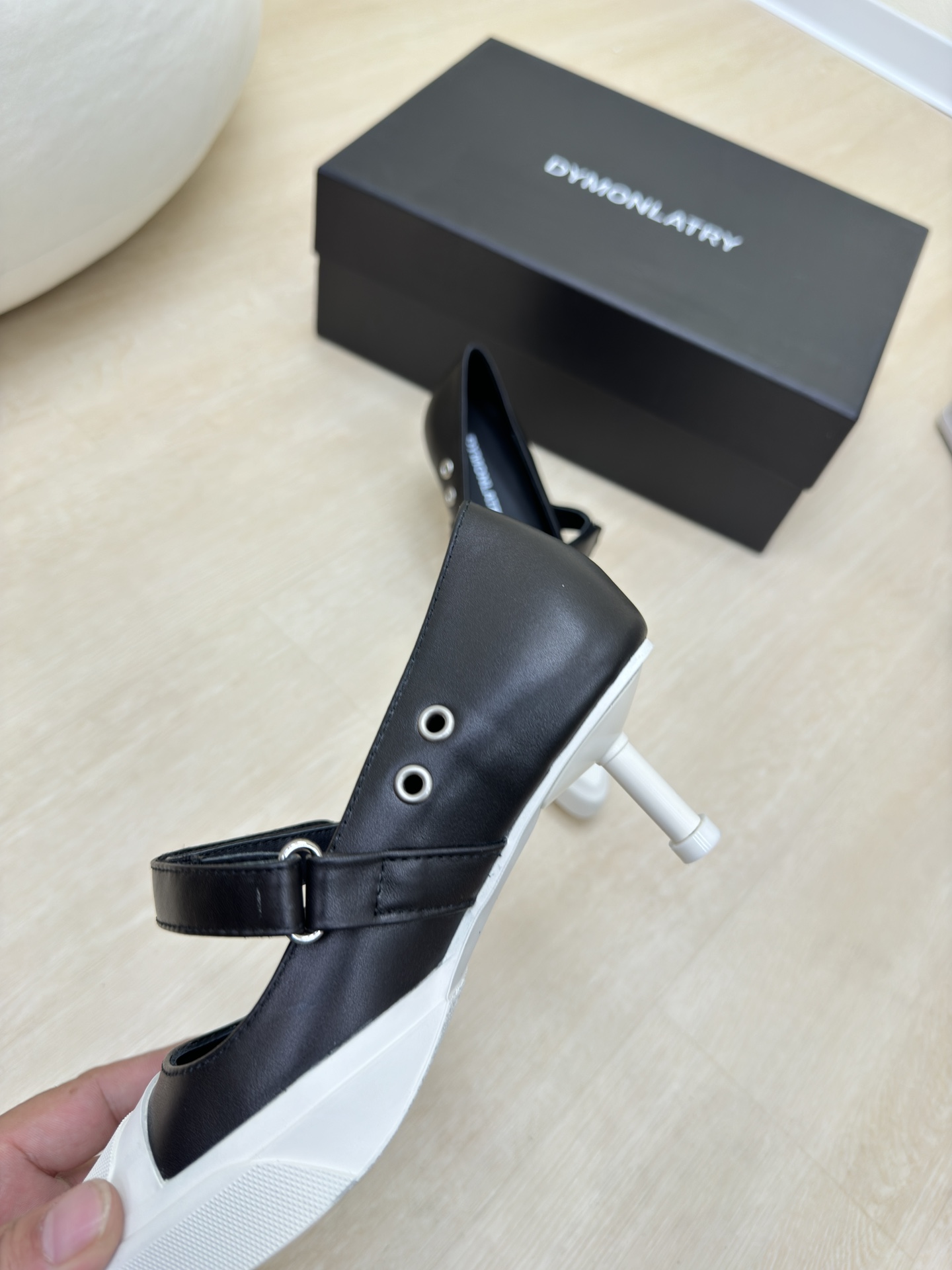 Luxury Pointy Sneakers: National Tide, Designer Brand, Black Cow Skin Quality - 图片 4