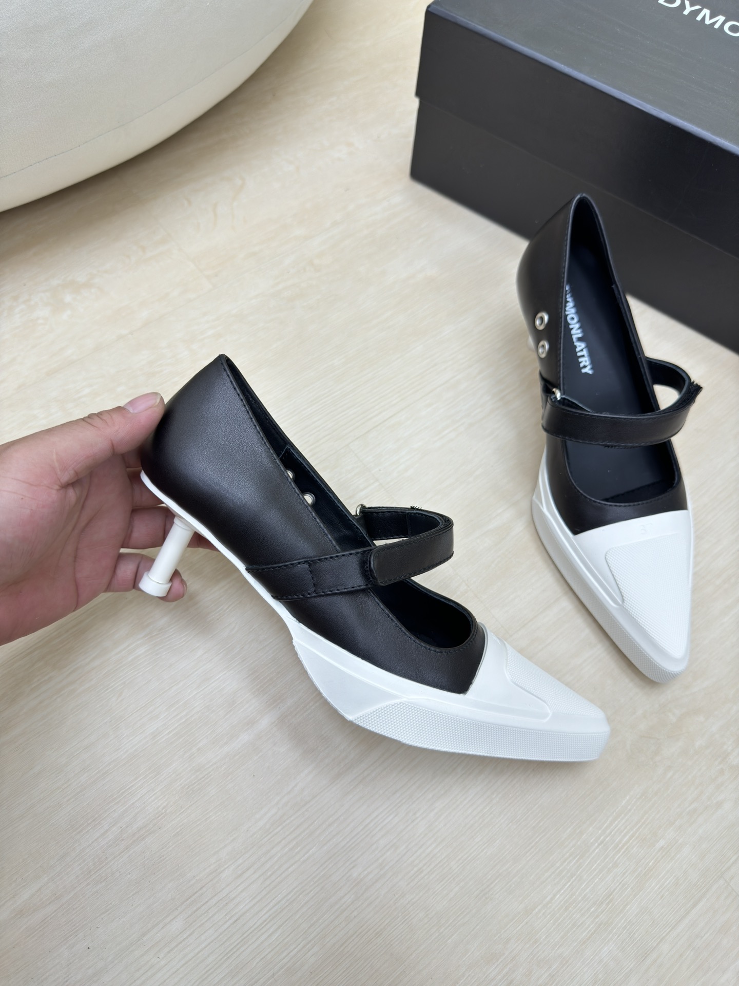 Luxury Pointy Sneakers: National Tide, Designer Brand, Black Cow Skin Quality - 图片 2