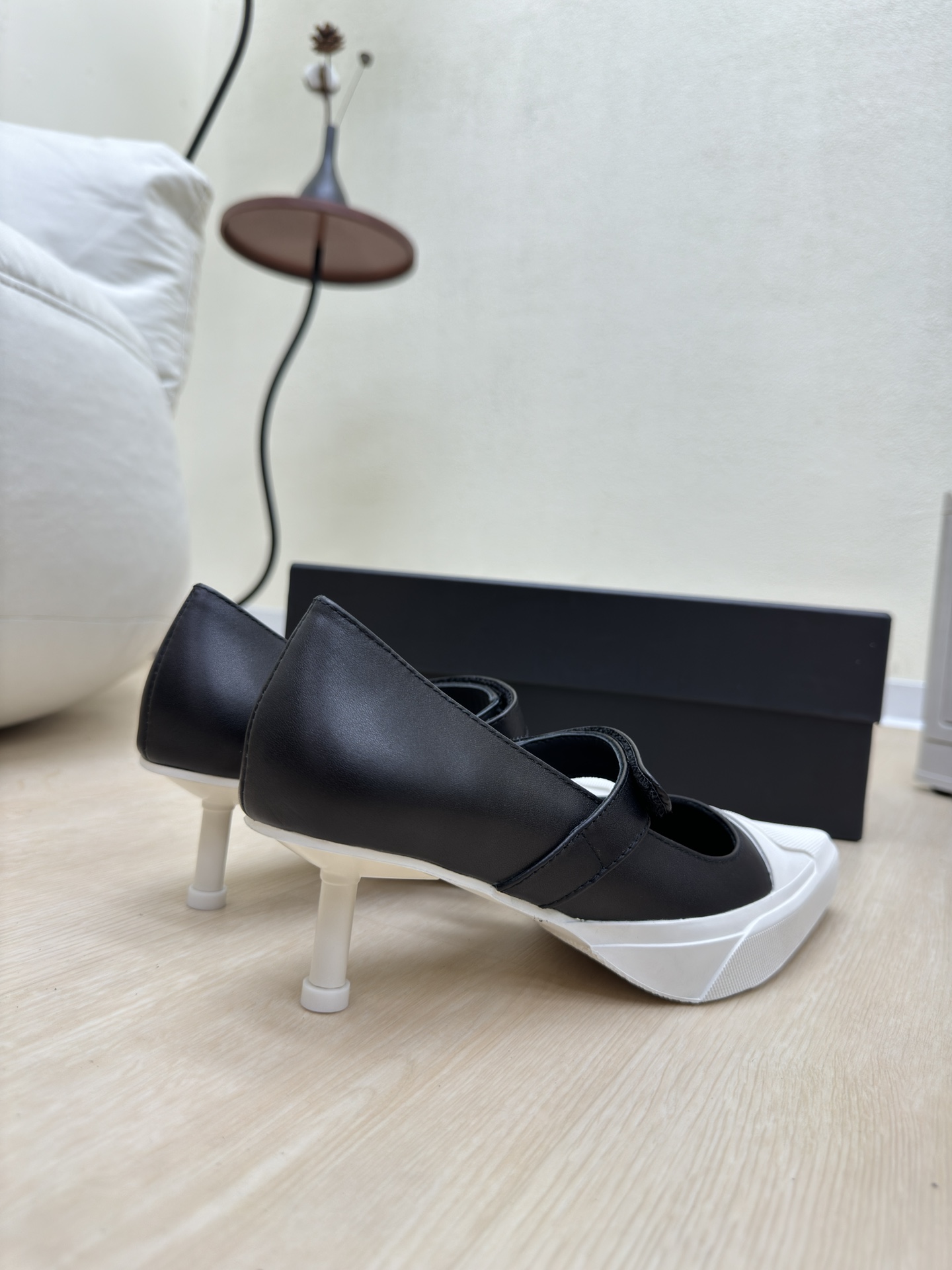 Luxury Pointy Sneakers: National Tide, Designer Brand, Black Cow Skin Quality - 图片 9