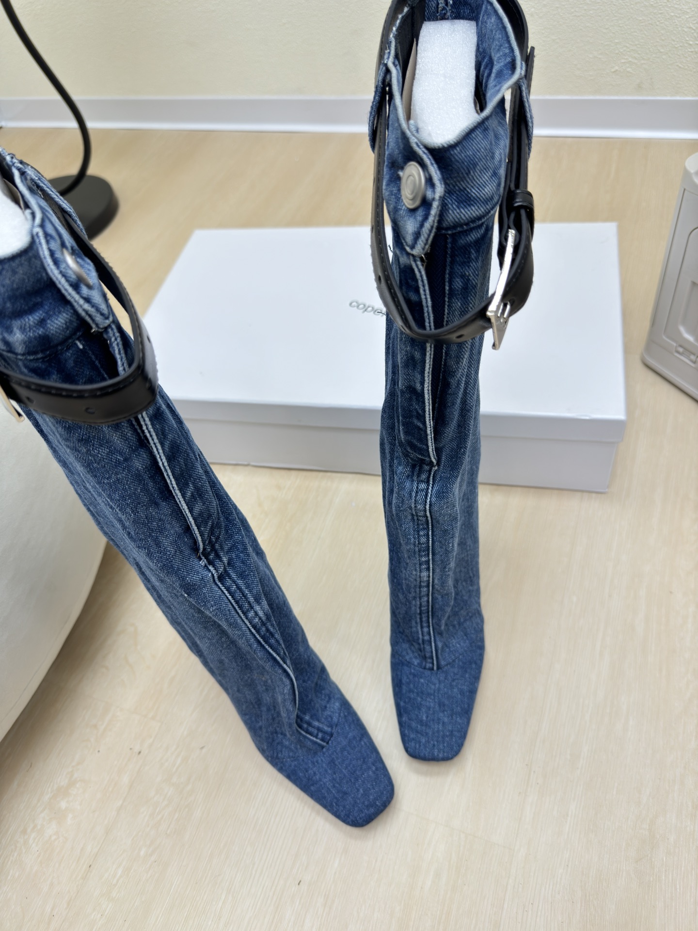 Parisian High-Level Brand: Graceful Women’s Boots in Coperni Pants P966 - 图片 3