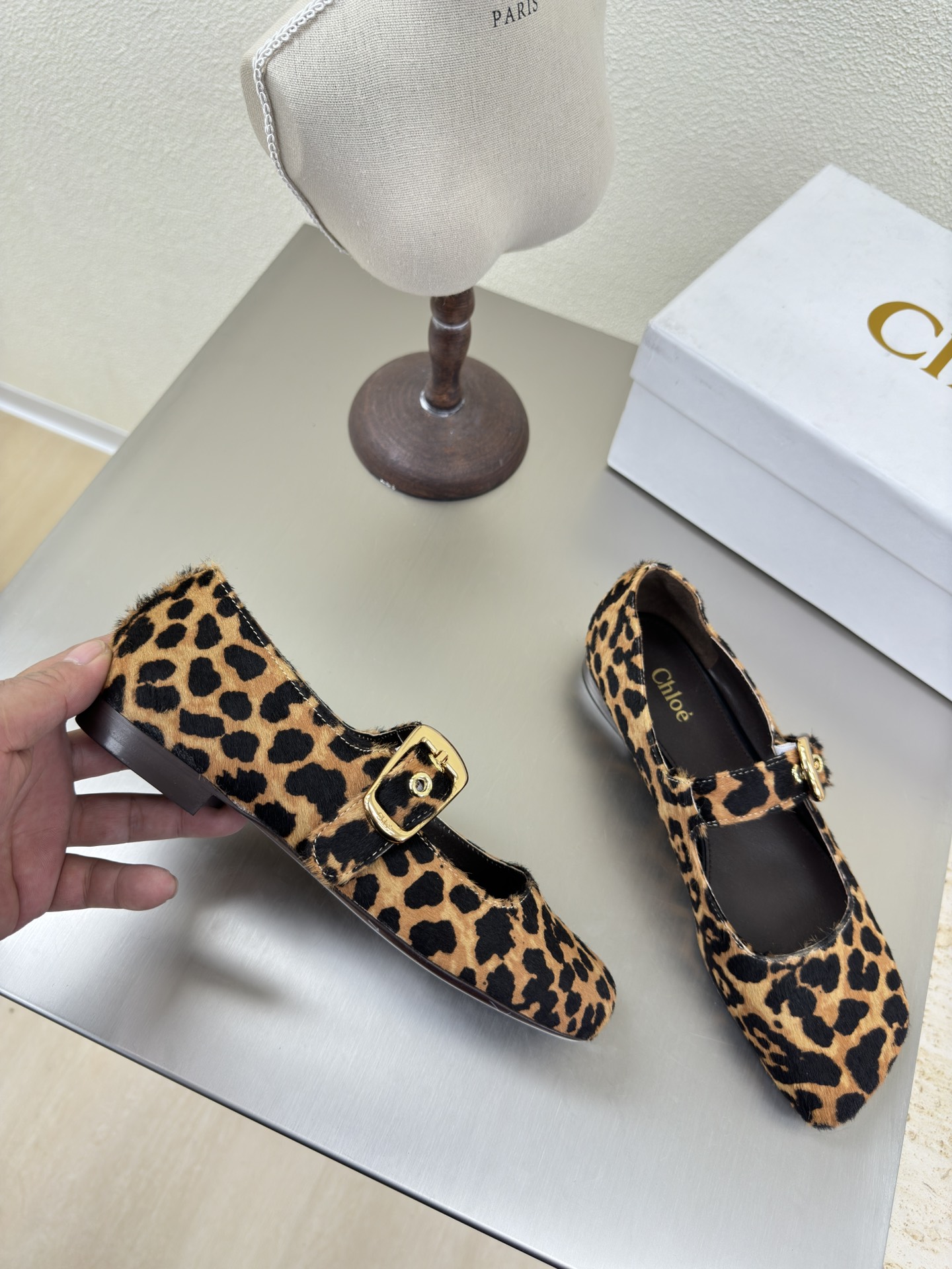 Luxury Handmade Panther Horse Fur Shoes: Eco-Friendly, Stylish, and Comfortable - 图片 4