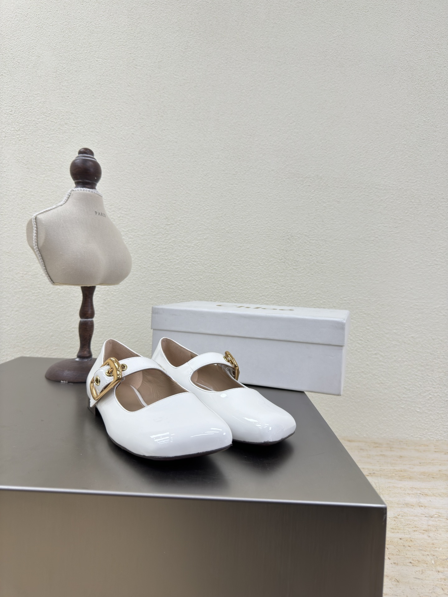 Handmade High-End Chloe Mary Jane Shoes: Eco-Friendly, Stylish, Multi-Chromatic Option - 图片 2