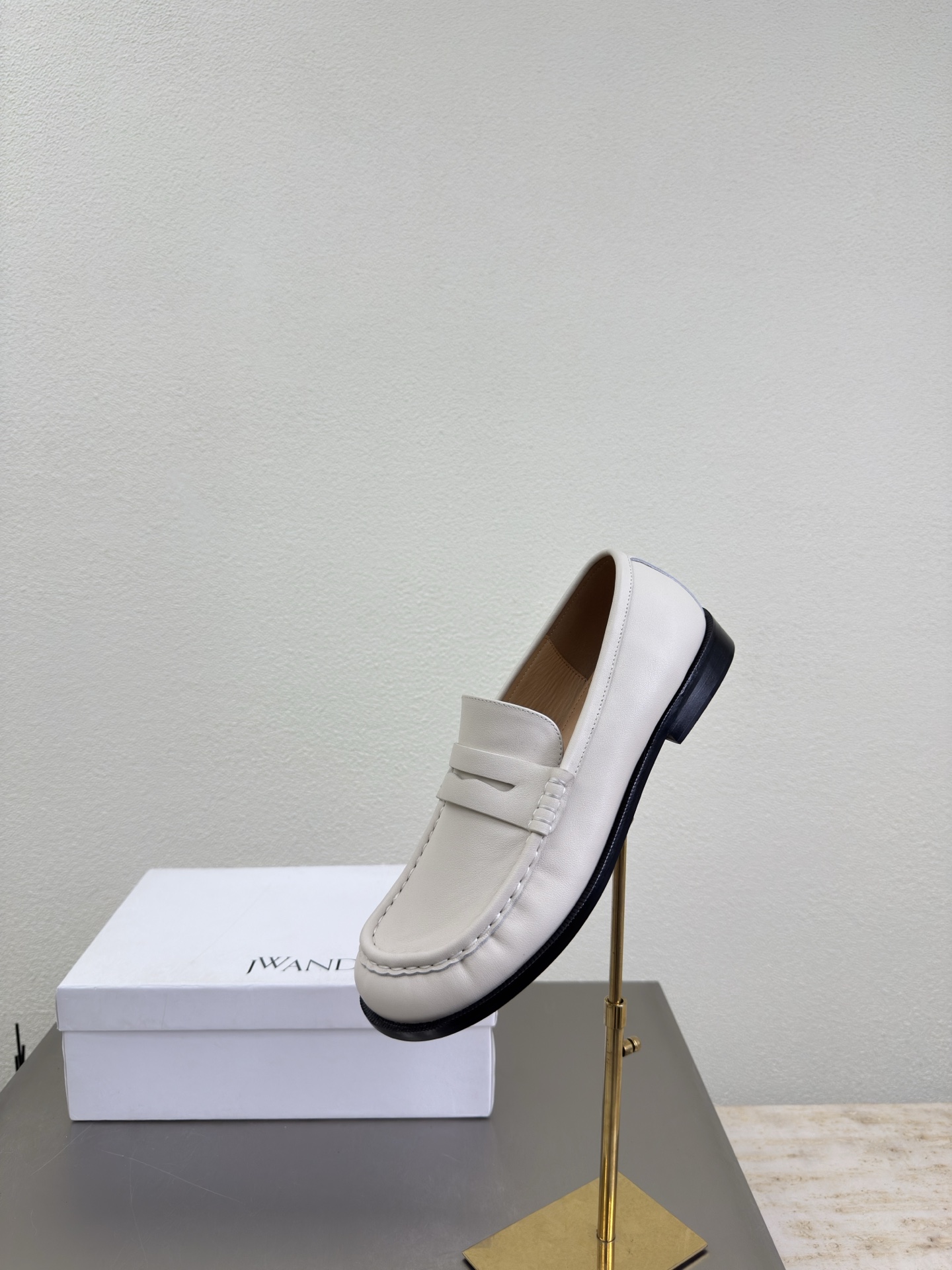 NO:651633,JW7 color hand-sewn loafers, loafers, loafers19860909JW7色 手工缝制 乐福鞋,乐福鞋,loafers,Women's Shoes