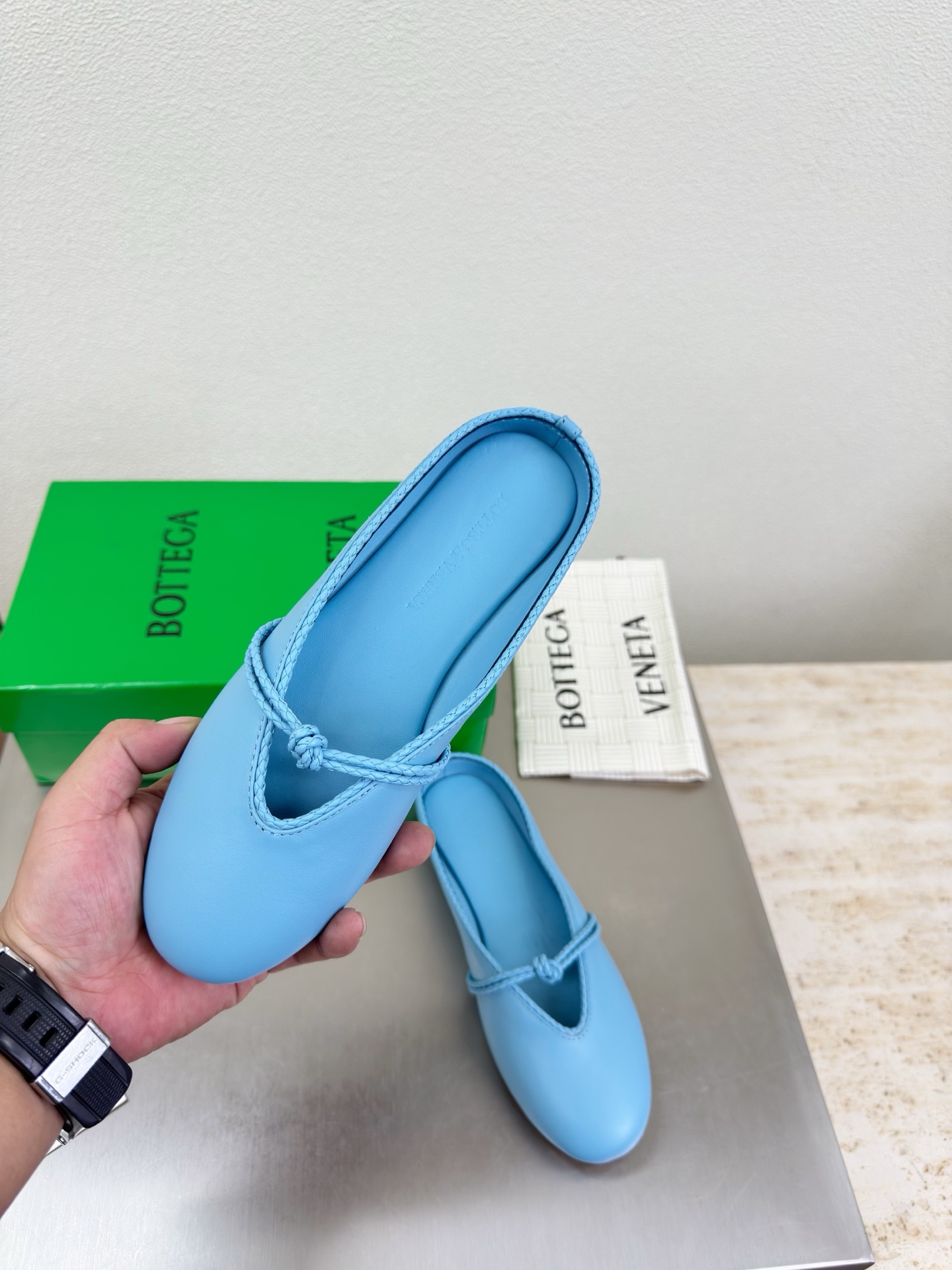 高版本出厂Bottega Veneta/BV F065 2026ss新款结绳玛丽珍半包拖鞋乐福鞋 高定的