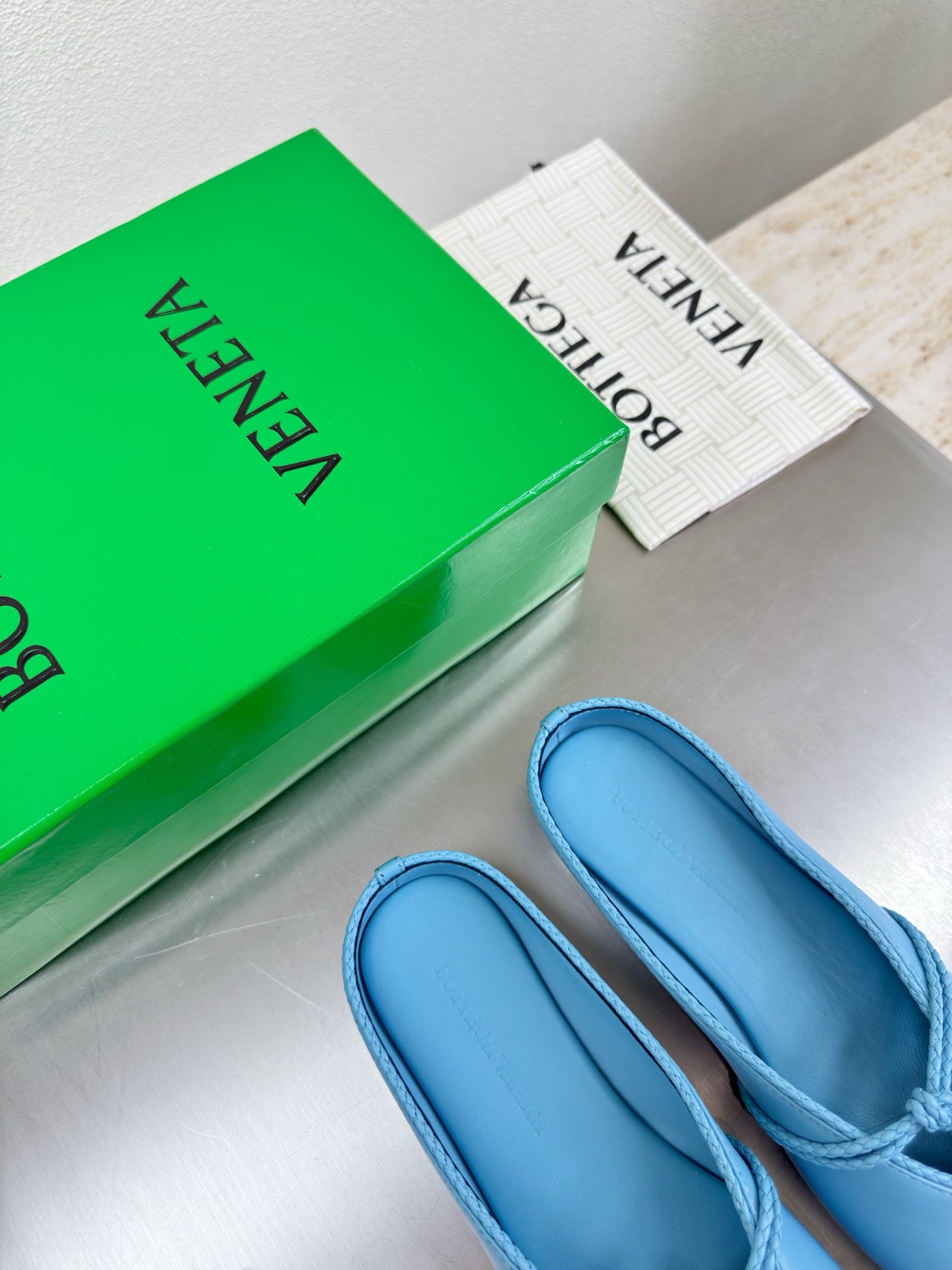 高版本出厂Bottega Veneta/BV F065 2026ss新款结绳玛丽珍半包拖鞋乐福鞋 高定的