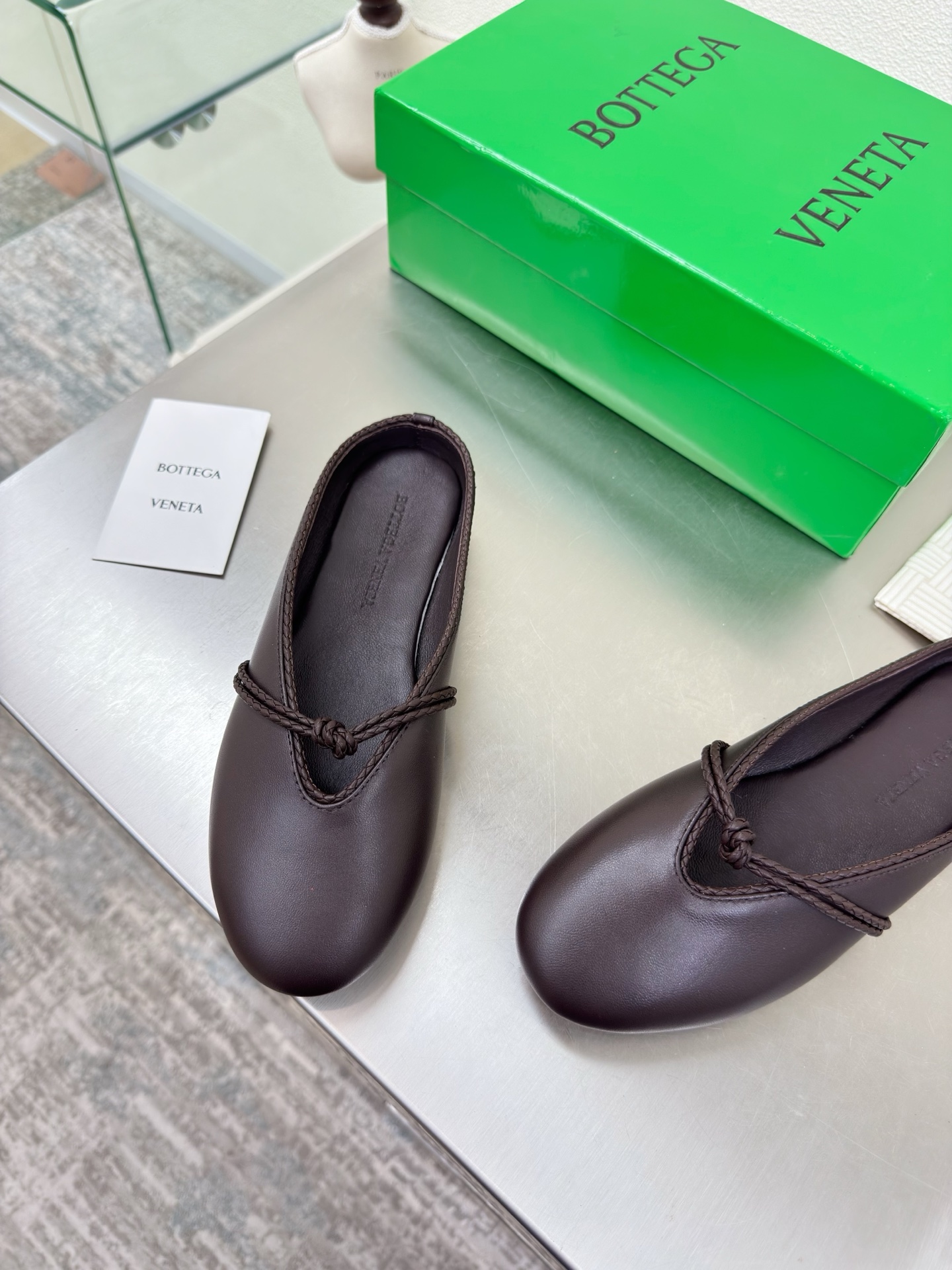 高版本出厂Bottega Veneta/BV F065 2026ss新款结绳玛丽珍半包拖鞋乐福鞋 高定的