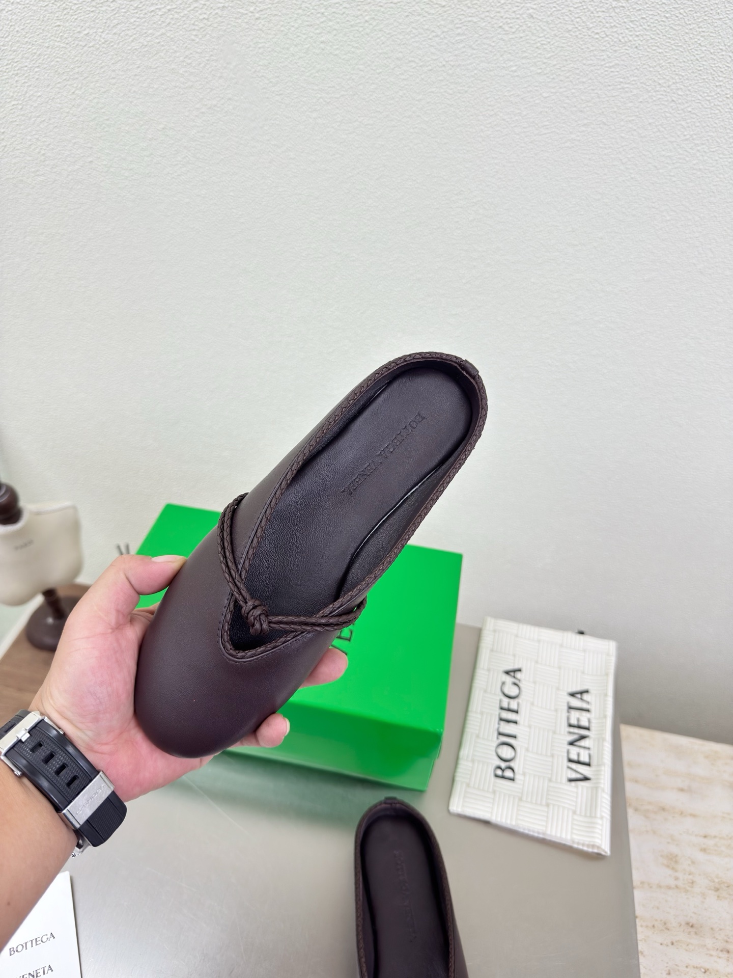 高版本出厂Bottega Veneta/BV F065 2026ss新款结绳玛丽珍半包拖鞋乐福鞋 高定的