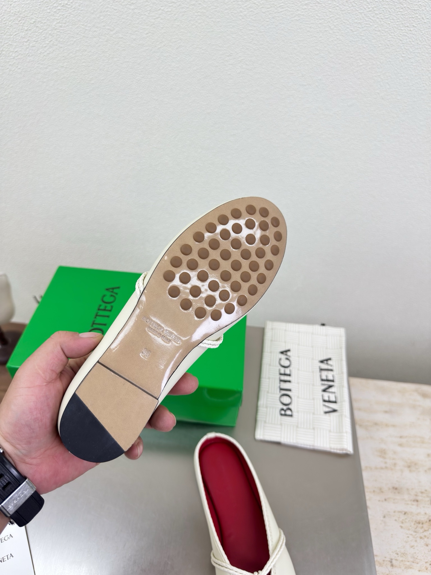 高版本出厂Bottega Veneta/BV F065 2026ss新款结绳玛丽珍半包拖鞋乐福鞋 高定的