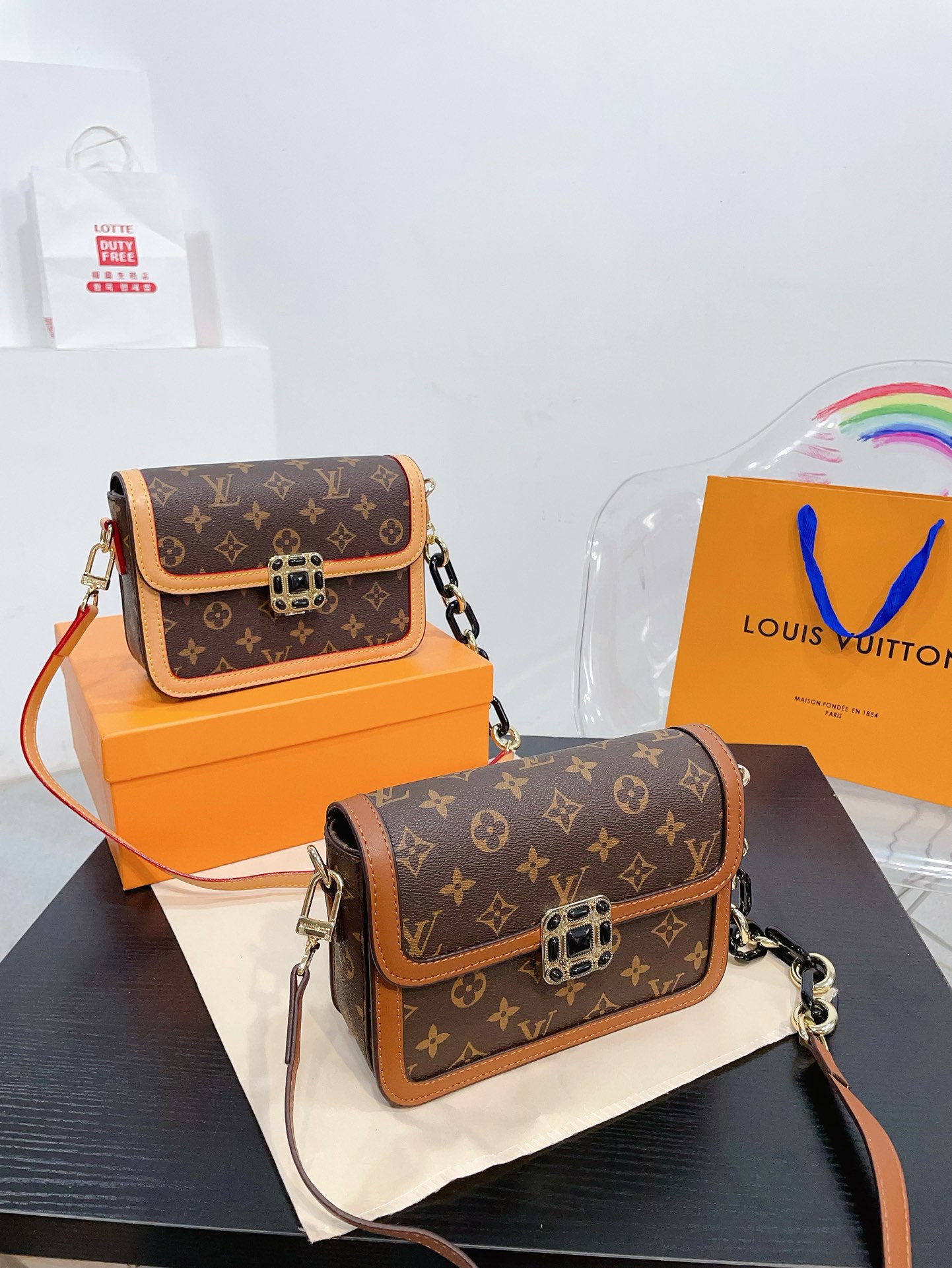 Louis Vuitton Parfait
 Sacs À Bandoulière & À Épaule Vintage