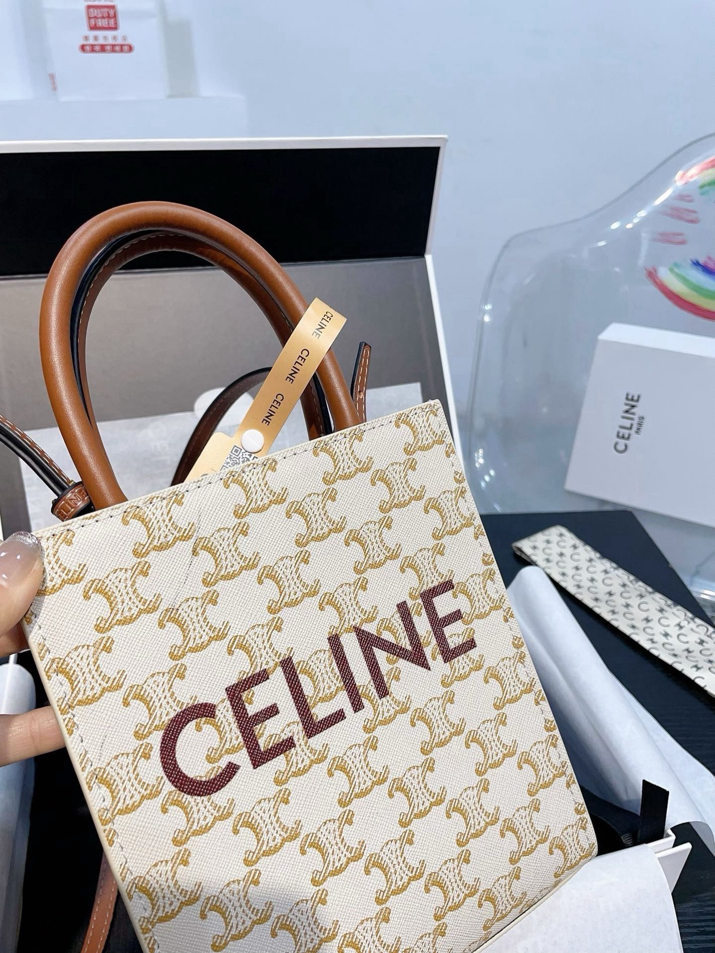 Celine bag High quality folding gift box with scarf — photo 2