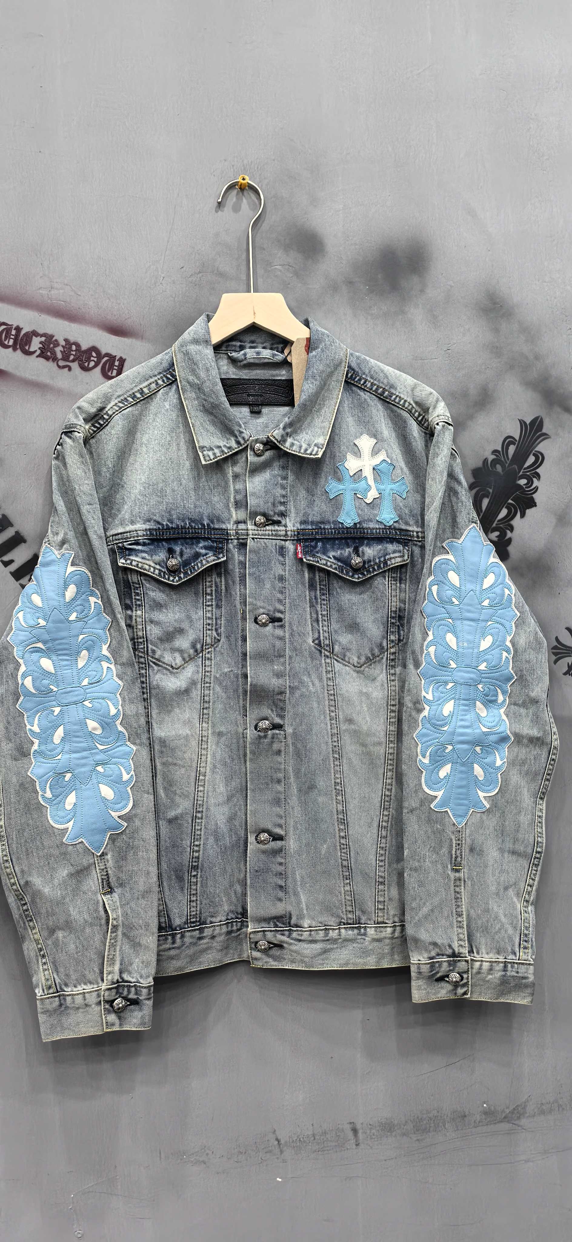 Chrome hearts x Levi's light ice blue vintage double-arm vine flower patch leather denim limited jacket