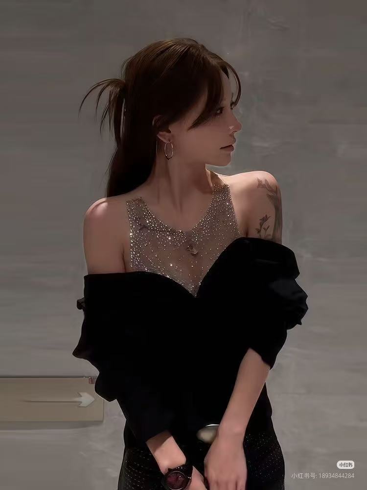 NO:822814,The atmosphere is full,19860909氛围感拉满,,,Women's clothing