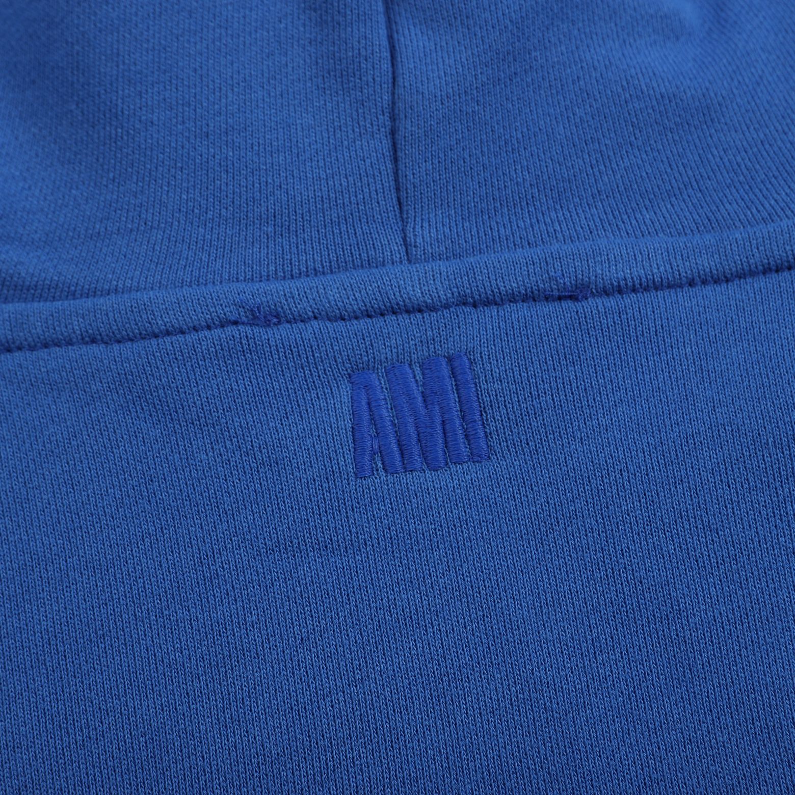 “Ami’s Classic High-Quality Women’s Clothes: Co-ed Style, Various Sizes & Colors” - 图片 6