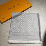 Louis Vuitton Scarf Shawl Wool