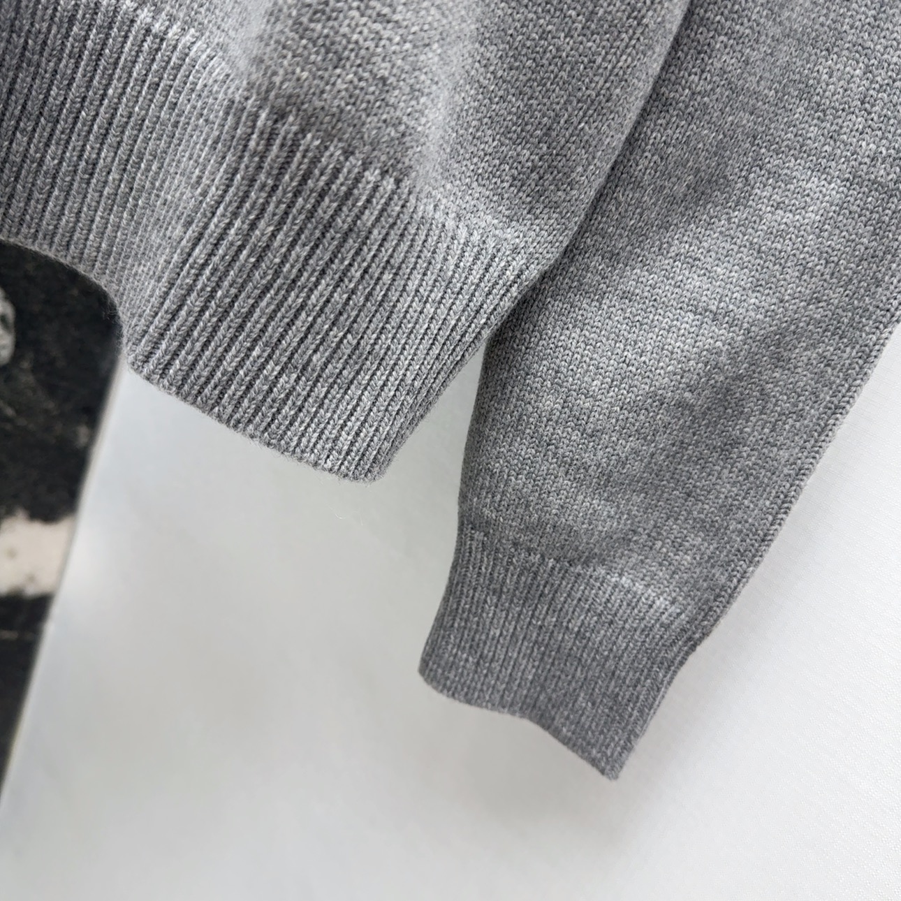 “Classic and Durable Feminine Outfits: P552’s Bur 25SS Fall Collection Highlights” - 图片 8