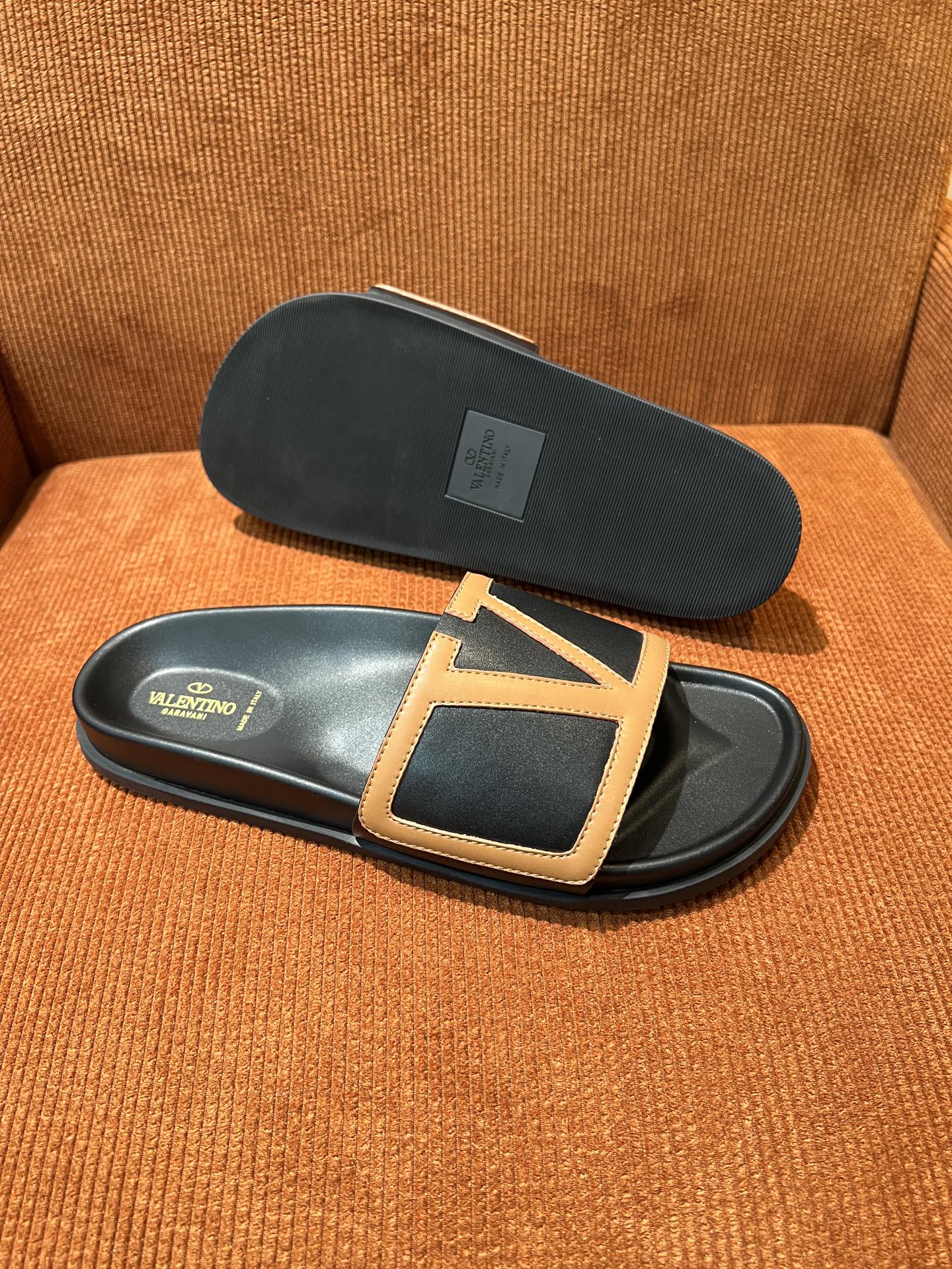 Valentino Men's Leather Sandals | Summer Style & Comfort - Sizes 39-44 4 i1745049623978 5684 0 2
