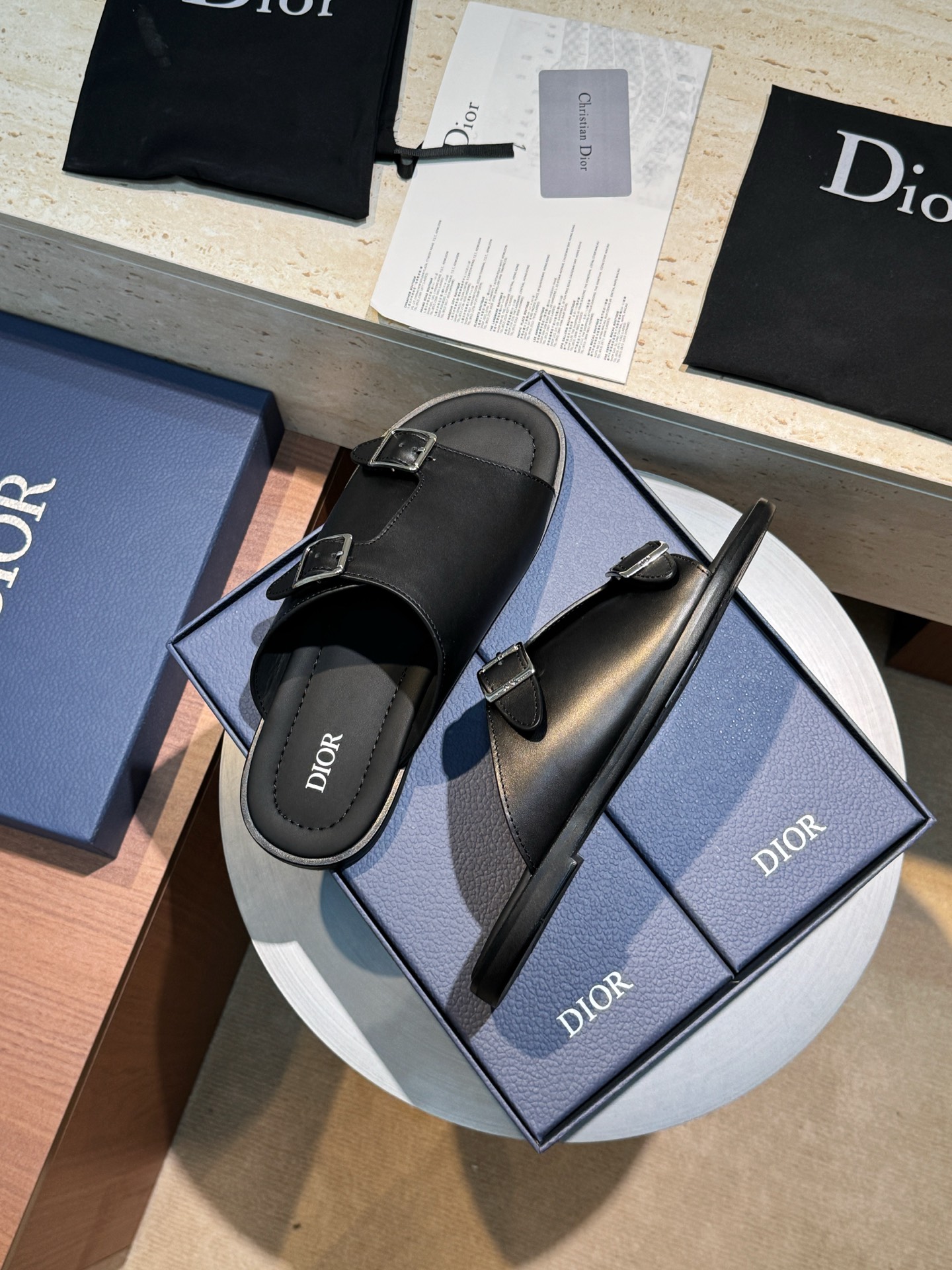 Dior Style Leather Men's Shoes Men's Shoes Men's Shoes detail image 4 from source 782268