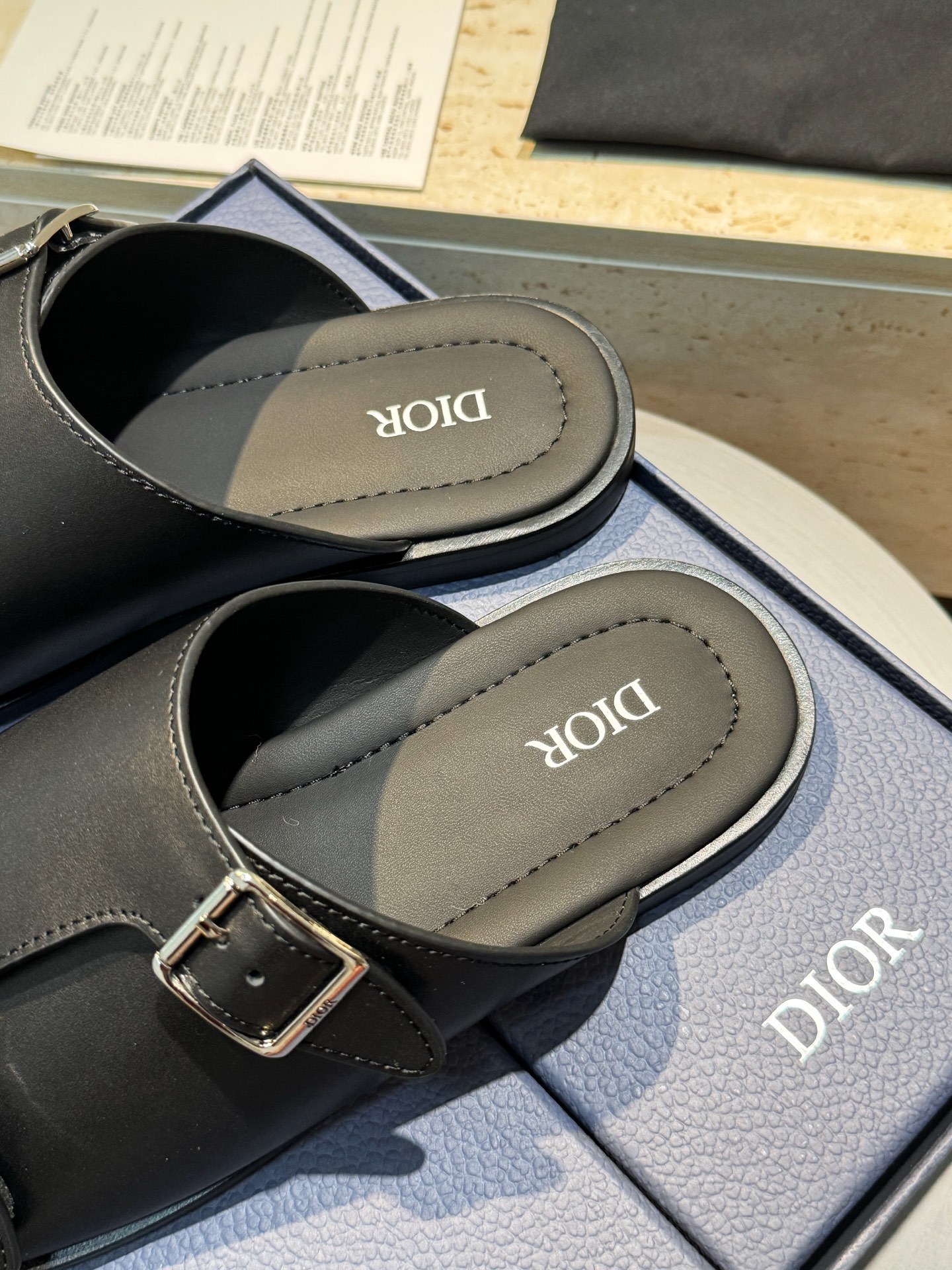 Dior Style Leather Men's Shoes Men's Shoes Men's Shoes detail image 5 from source 782268