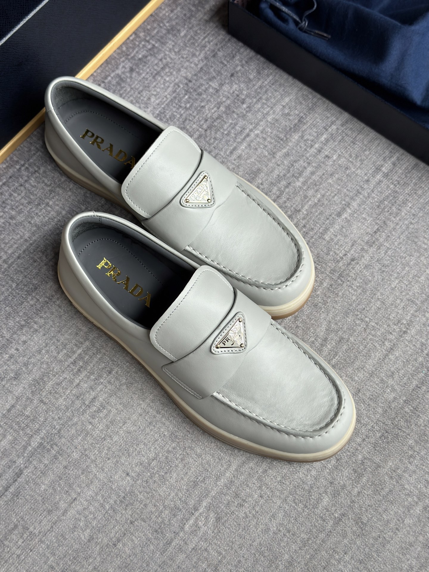 NO:589156,grey,19860909灰色,,Men's shoes