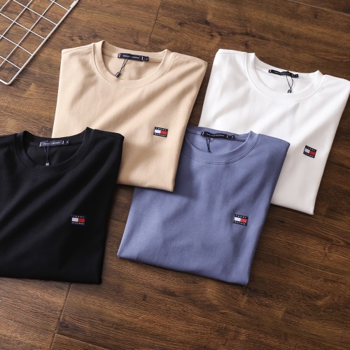 Tommy Hilfiger Men's Long Sleeve Crew Neck T-Shirt, Soft Cotton Blend 20 Tommy Hilfiger Men's Long Sleeve Crew Neck T-Shirt, Soft Cotton Blend