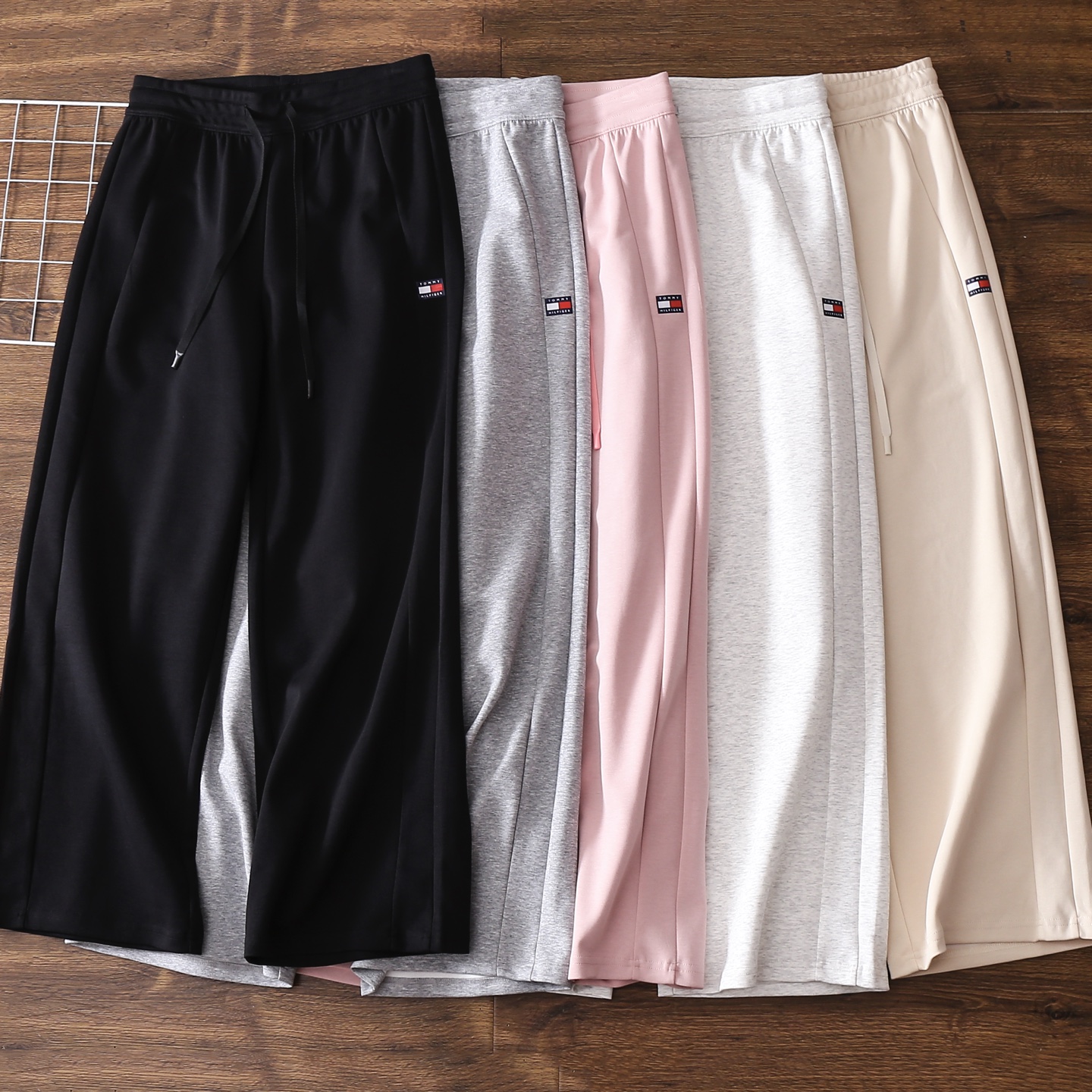 Tommy Hilfiger Women's Casual Wide Leg Pants - Soft Cotton, Comfortable Fit