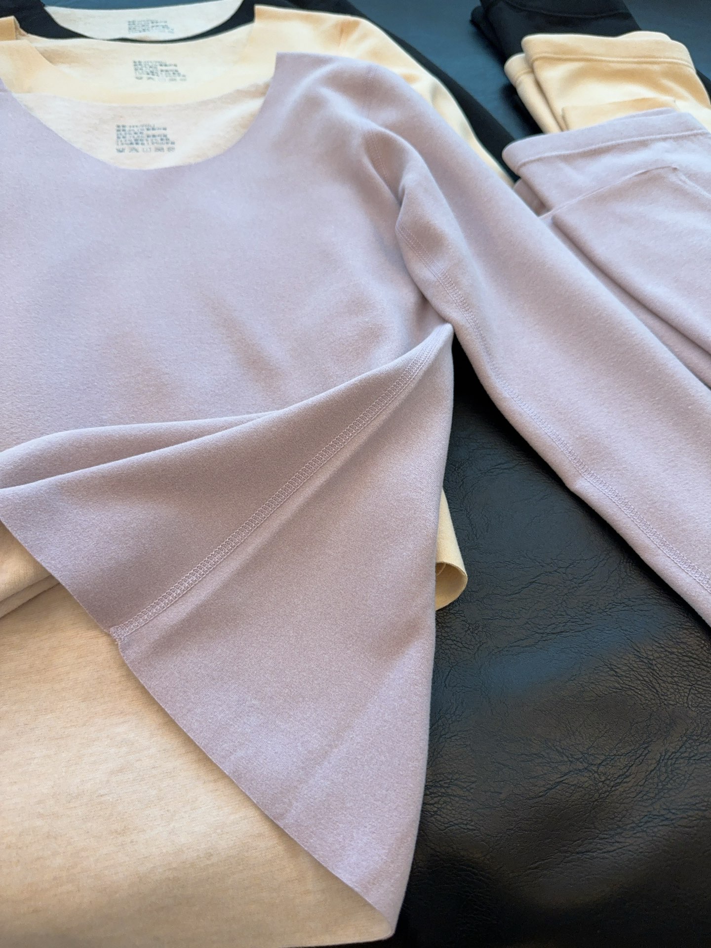 Women’s Seamless Cashmere & Mulberry Silk Thermal Underwear Set - Comprehensive 7