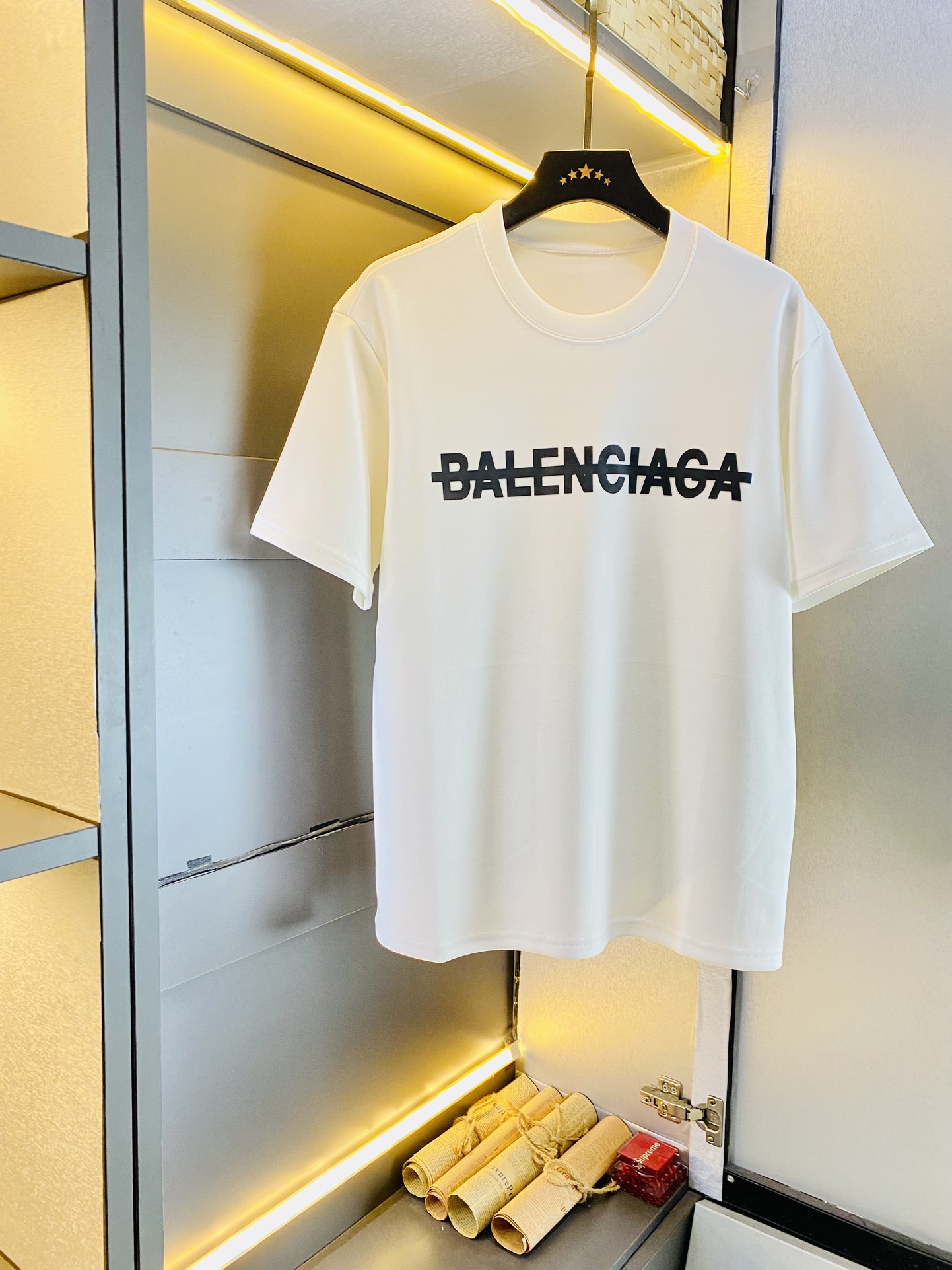 Balenciaga Kleding T-Shirt Unisex Katoen Gemerceriseerd katoen Herfst/winter collectie Korte mouw