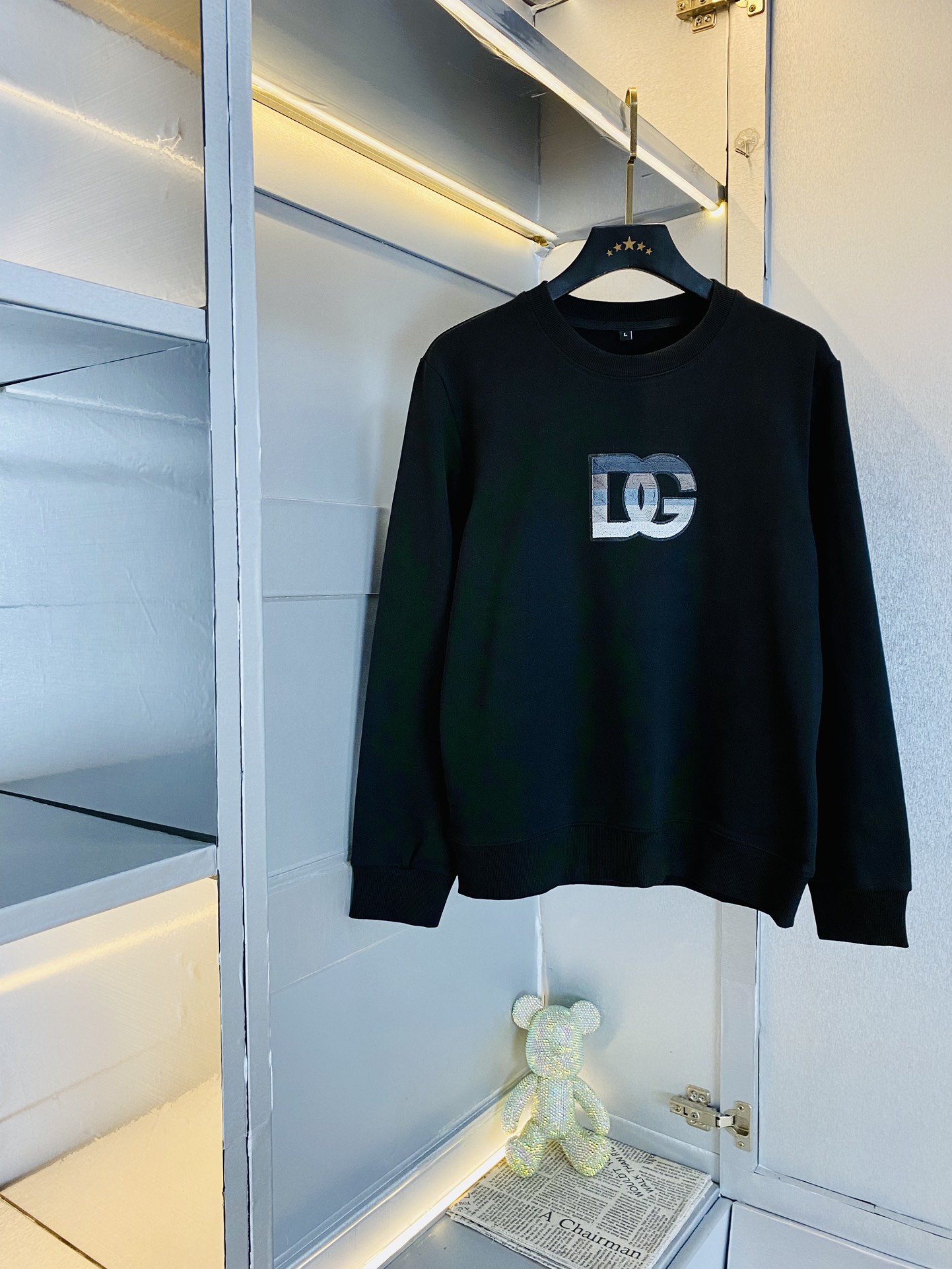 NO:121076,The official website can wear 200 kilograms of fat man's gospel. Dolce & Gabbana D&G. Original quality. Complete three standards. The latest model of 2025. Clothes, men's sweatshirts, T-shirts. Selected counters to customize the top-grade double mercerized cotton imported fabric. All details are perfectly crafted 100% replica. Restore the authenticity. Original hardware. High-end customized auxiliary materials. Original original mark. The upper body effect is excellent!  Number of codes: M-4XL, Dolce & Gabbana, Dolce & Gabbana, hoodie, sweatshirts, tees, t-shirt, alexander wang19860909官网款可穿200斤胖子福音 杜嘉班纳D&G 原单品质 三标齐全 2025最新款 衣服男装卫衣T恤 精选专柜订制顶级双丝光棉进口面料 所有细节做工完美1比1复刻 还原正品百分百 原版五金 高端订制辅料 原厂原标 上身效果超赞！码数:M-4XL,,Dolce&Gabbana,Dolce&Gabbana,hoodie,sweatshirts,tees，t-shirt,alexander wang,Men's clothing