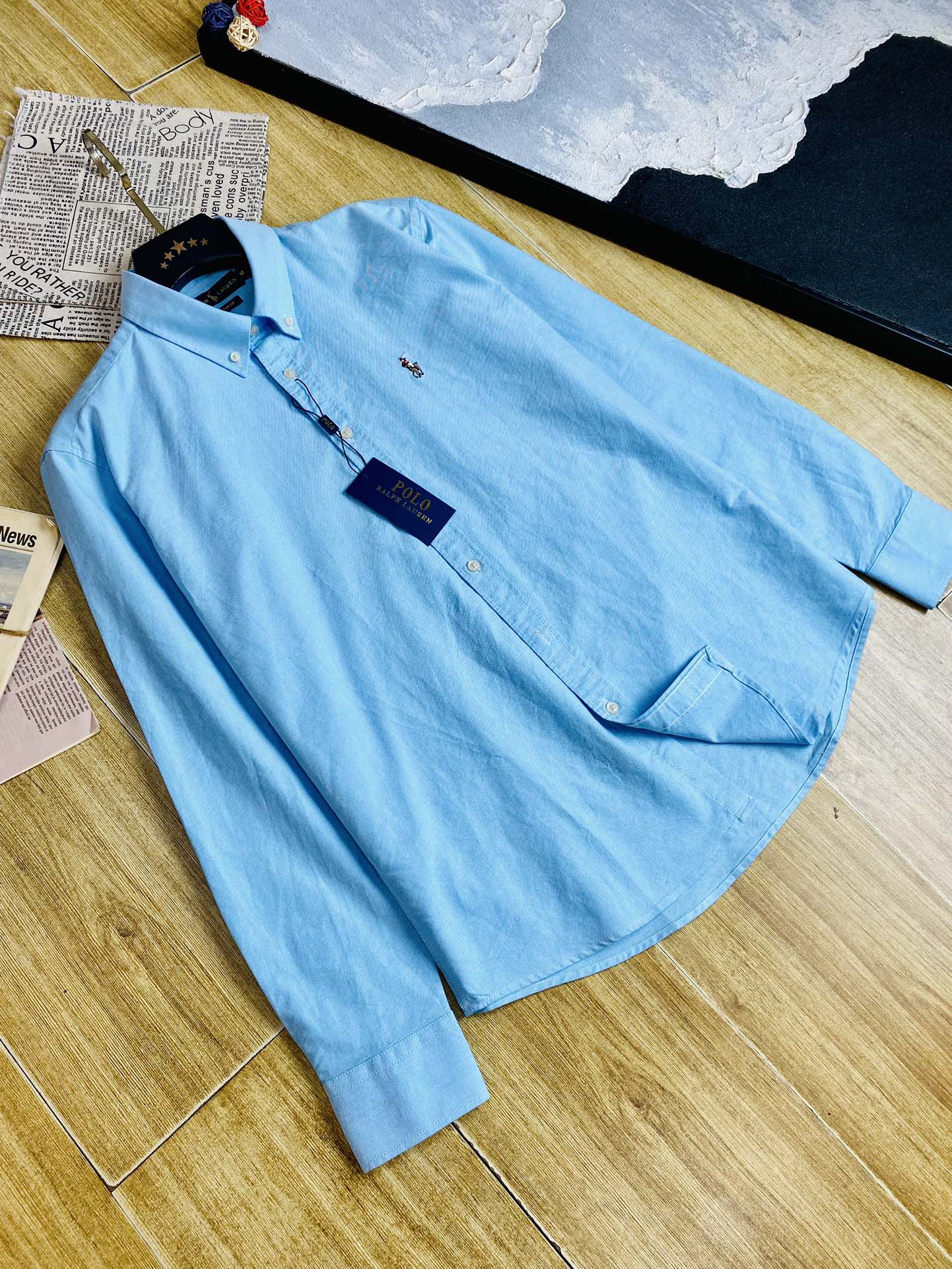 NO:450538,Three-standard official website model, can wear 220 catties Paul POLO Original quality with original wash mark Latest long-sleeved shirt Selected counter custom top-grade long-sleeved shirt Imported Oxford fabric Original logo customization All details are perfect 1 to 1 replica Restore the authenticity 100% original hardware High-end custom auxiliary materials Original factory original mark The wash mark has a great effect on the upper body M-3XL (175-catties M), Shirts,alexander wang19860909三标齐全官网款 可穿220斤 保罗POLO 原单品质 带原版洗水唛 最新款长袖衬衫 精选专柜订制顶级长袖衬衣进口牛津布面料 纽扣原Logo定制 所有细节做工完美1比1复刻 还原正品百分百 原版五金 高端订制辅料 原厂原标 洗水唛上身效果超赞 码数偏大 M-3XL（175-斤穿M）,,shirts,alexander wang,Men's clothing