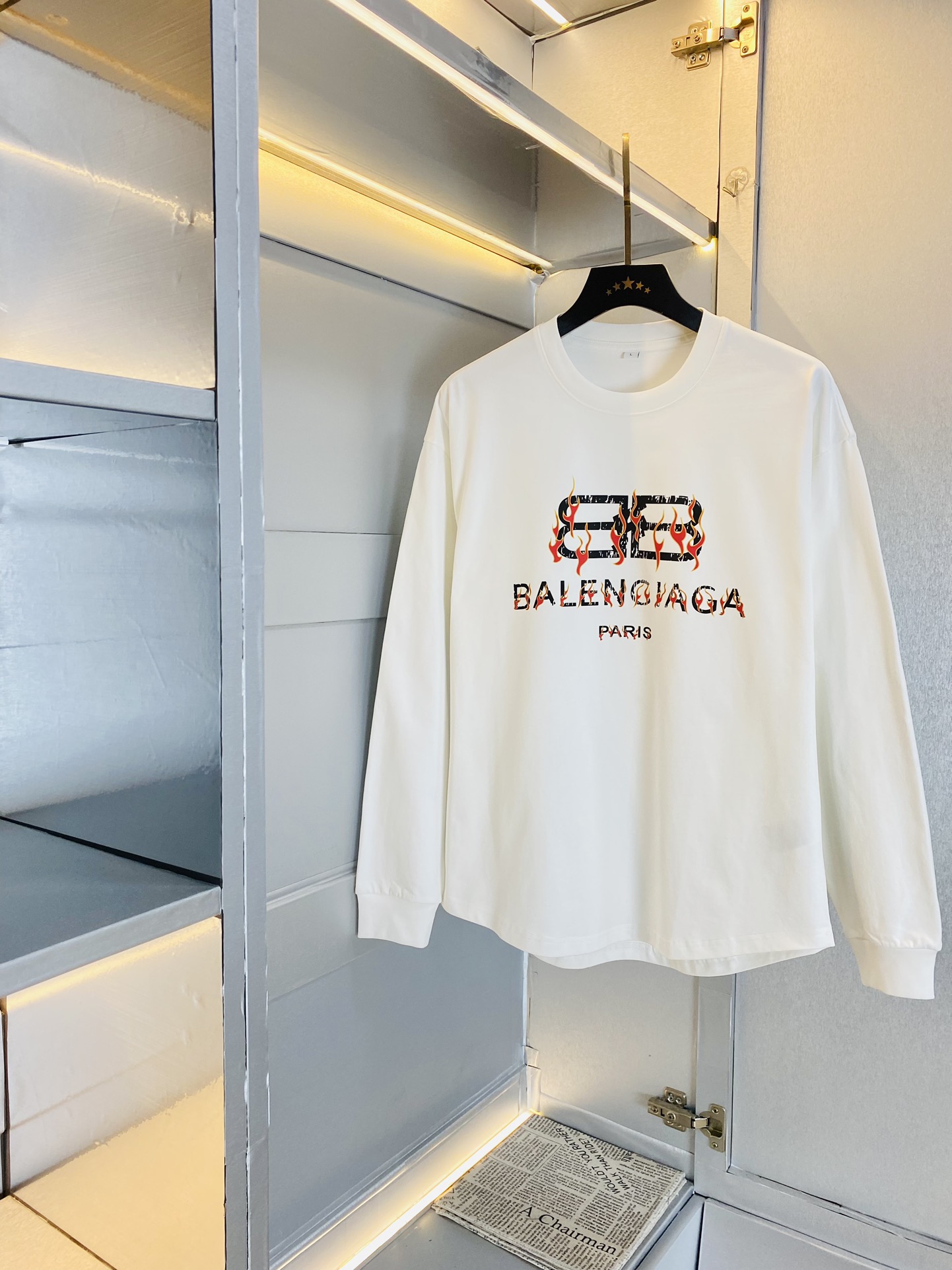 ！  🔥穿220斤 胖子福音 💞巴黎世家Balenciaga 原单品质情侣款 最新款 加厚长袖卫衣款打底