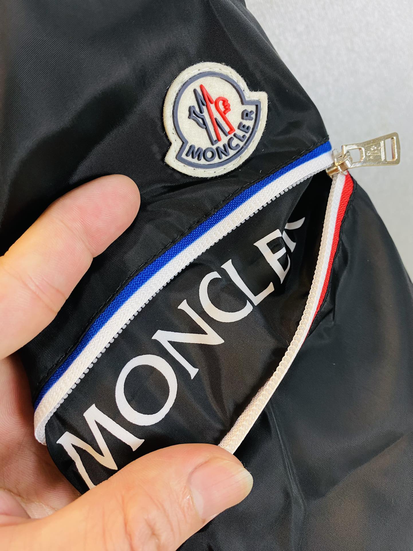 官网原单货可穿200斤蒙口Moncler2024秋款！新款外套夹克三标齐全带洗水唛高版本高品质原版面料网