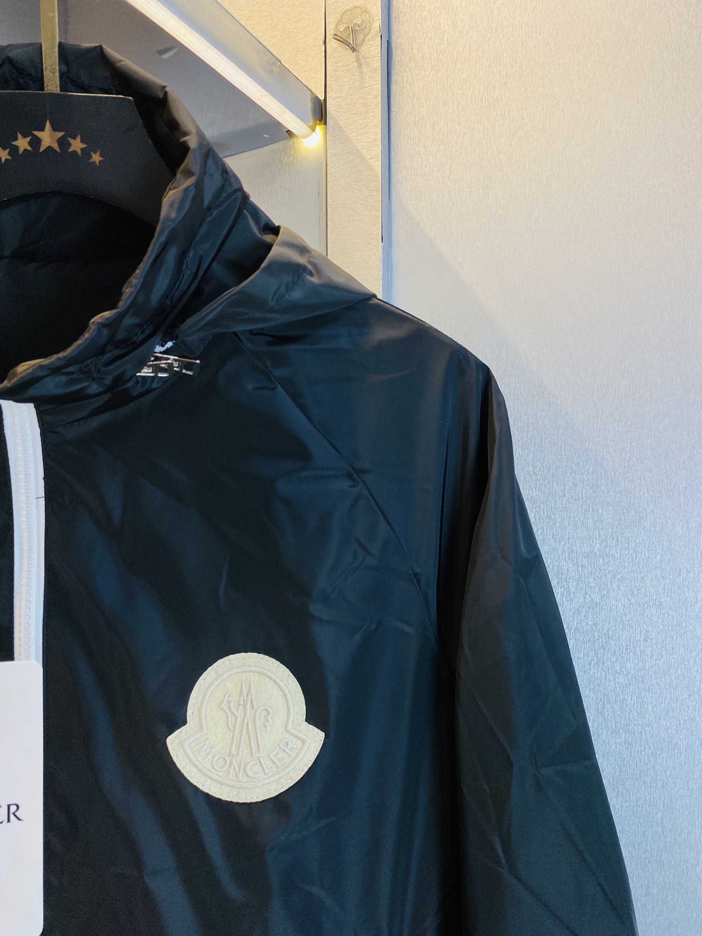 官网原单货可穿200斤蒙口Moncler2024秋款！新款外套夹克三标齐全带洗水唛高版本高品质原版面料网