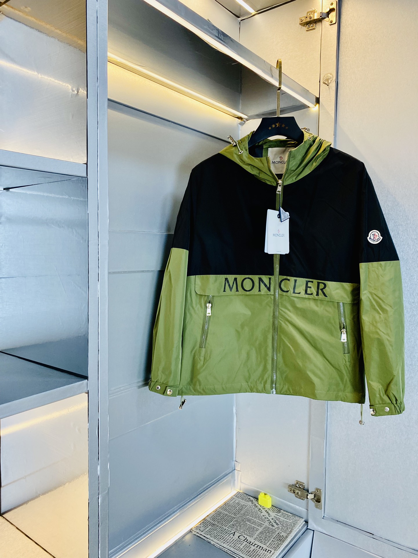 官网原单货可穿200斤蒙口Moncler2024秋款！新款外套夹克三标齐全带洗水唛高版本高品质原版面料网