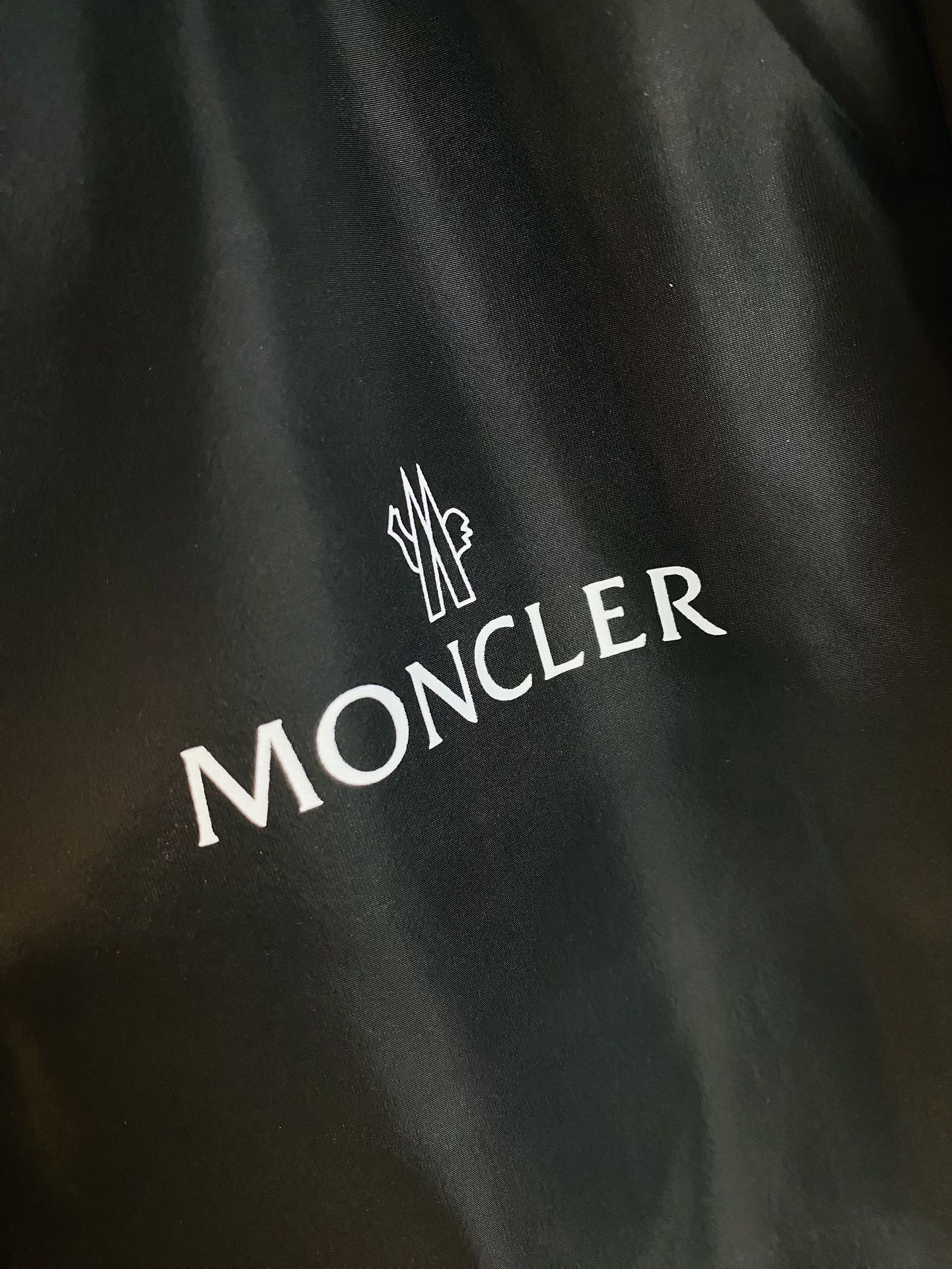 官网原单货可穿200斤蒙口Moncler2024秋款！新款外套夹克三标齐全带洗水唛高版本高品质原版面料网