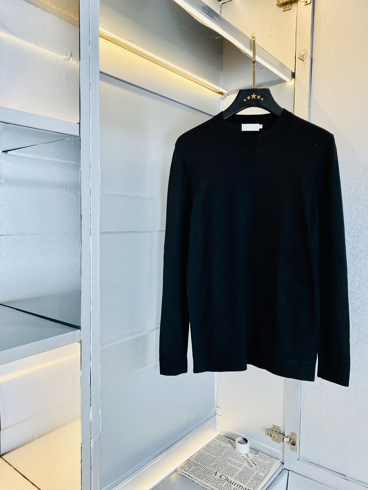 NO:119636,Can wear 200 catties Dior original single-quality sweater Latest style long-sleeved cardigan Selected counter custom-made top-quality European wool imported fabrics All details are perfectly 1 to 1 replicate, restore the authenticity 100% original hardware High-end custom auxiliary materials Original mark The upper body effect is excellent M-3XL,,dior,dior,sweaters,alexander wang19860909可穿200斤 迪奥Dior 原单品质毛衣 最新款 长袖羊毛衫 精选专柜订制顶级欧洲羊毛进口面料 所有细节做工完美1比1复刻 还原正品百分百 原版五金 高端订制辅料 原厂原标 上身效果超赞 码数M-3XL,,dior,dior,sweaters,alexander wang,Men's clothing