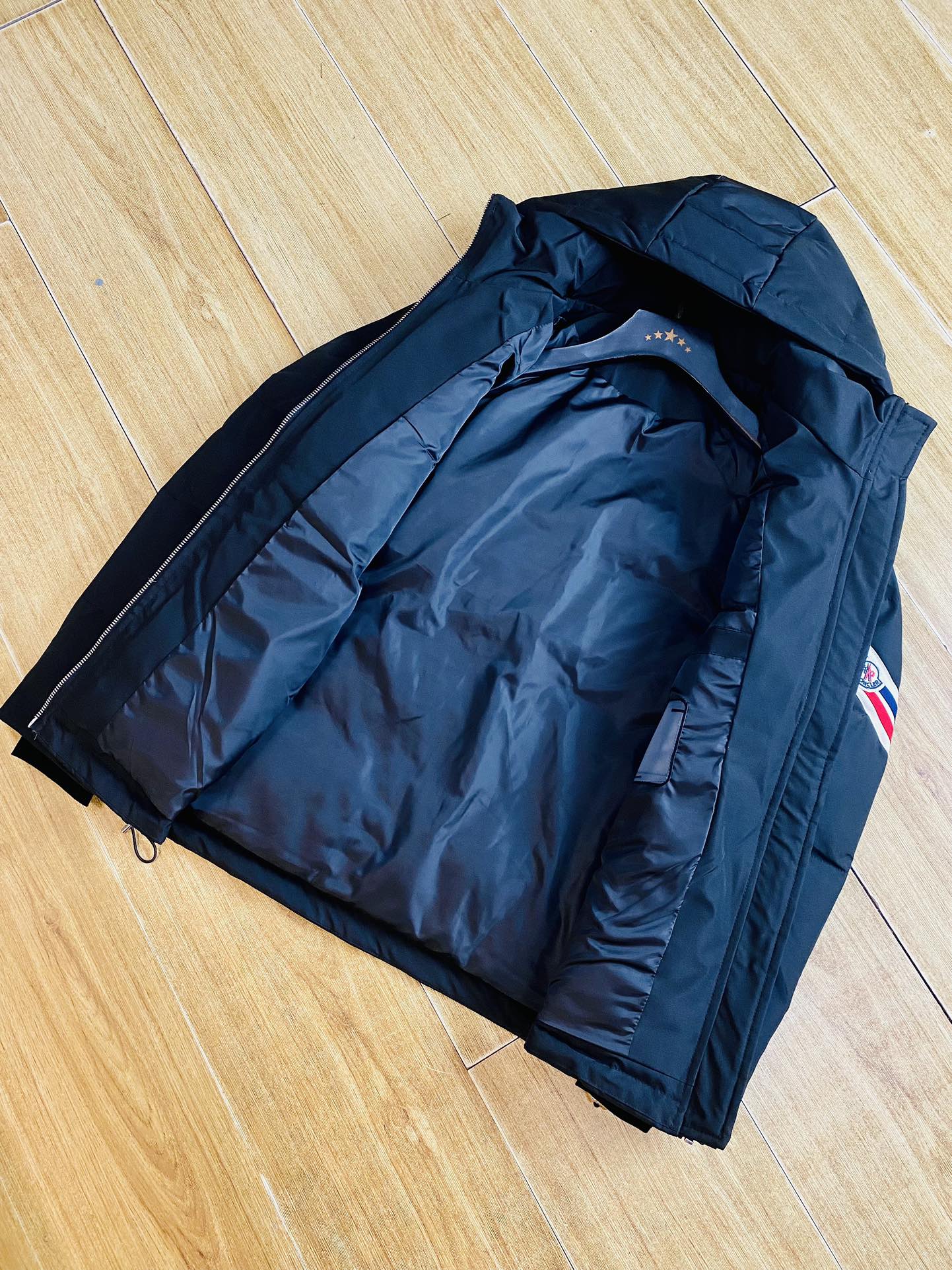 官网原单货可穿200斤蒙口Moncler2024冬款！新款加厚款羽绒服90绒高版本高品质原版面料网红明星