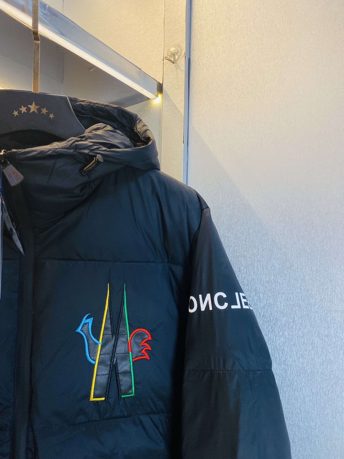 官网原单货可穿200斤蒙口Moncler2024冬款！新款加厚款羽绒服90绒高版本高品质原版面料网红明星