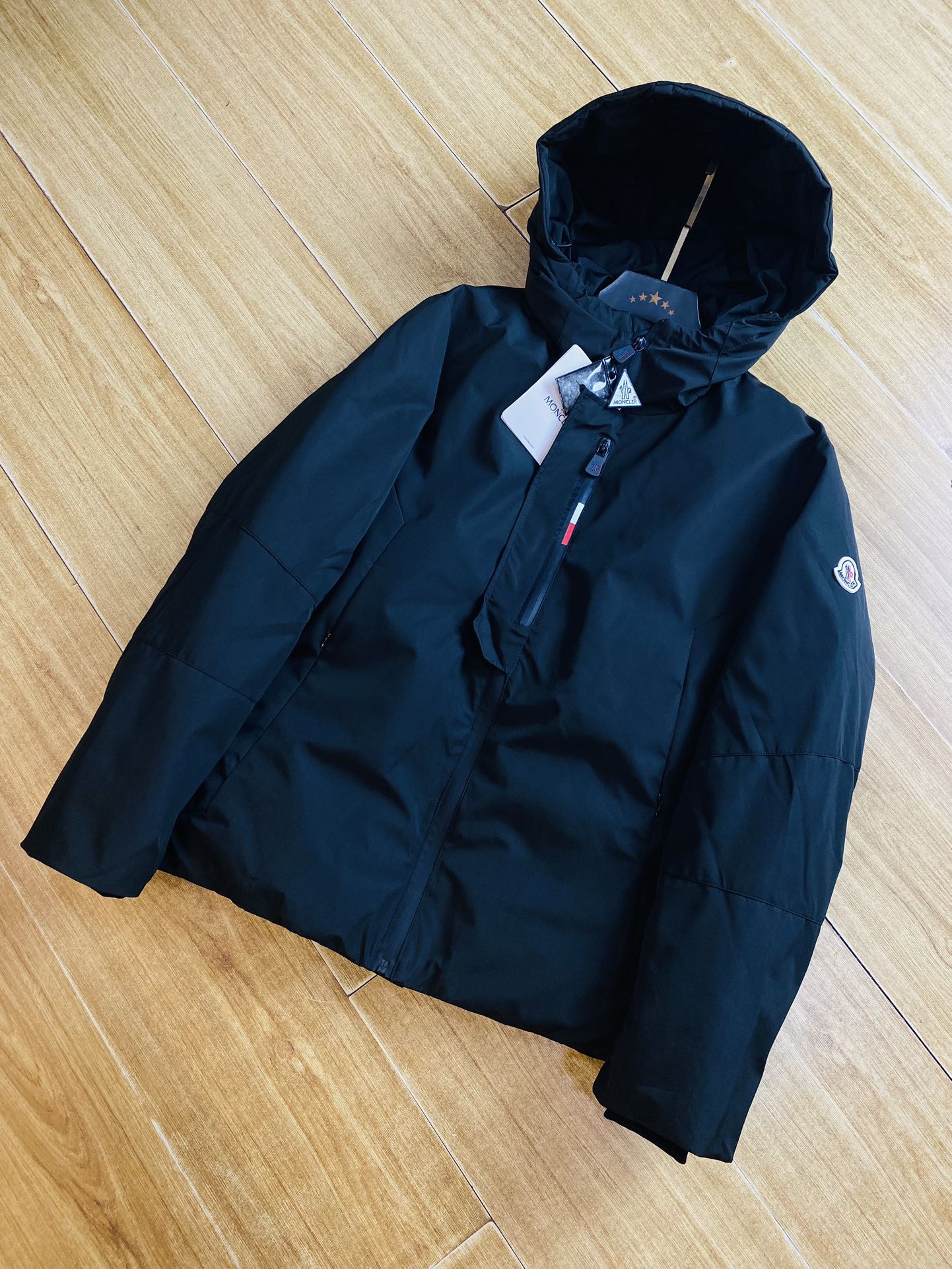 官网原单货可穿200斤蒙口Moncler2024冬款！新款加厚款羽绒服90绒高版本高品质原版面料网红明星