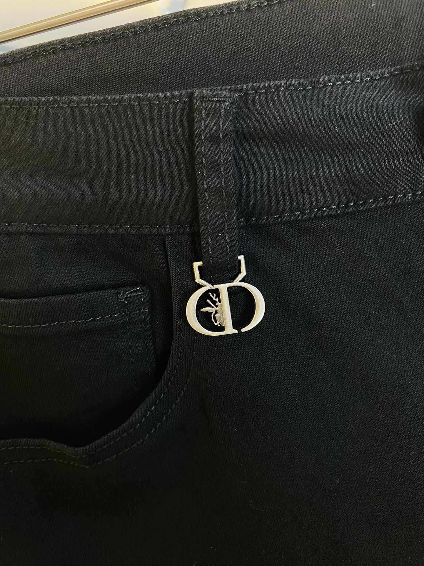 ！  原单货 可穿200斤🔥迪奥Dior  冬款新款专柜同步有售，时尚休闲裤直筒牛仔裤弹力牛仔裤，进口原