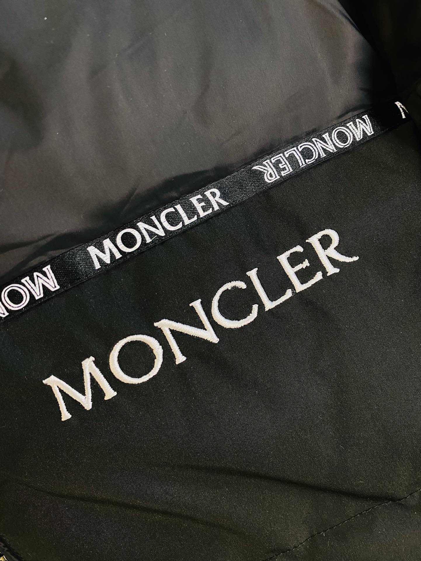 官网原单货可穿200斤蒙口Moncler2024冬款！新款加厚款羽绒服90绒高版本高品质原版面料网红明星