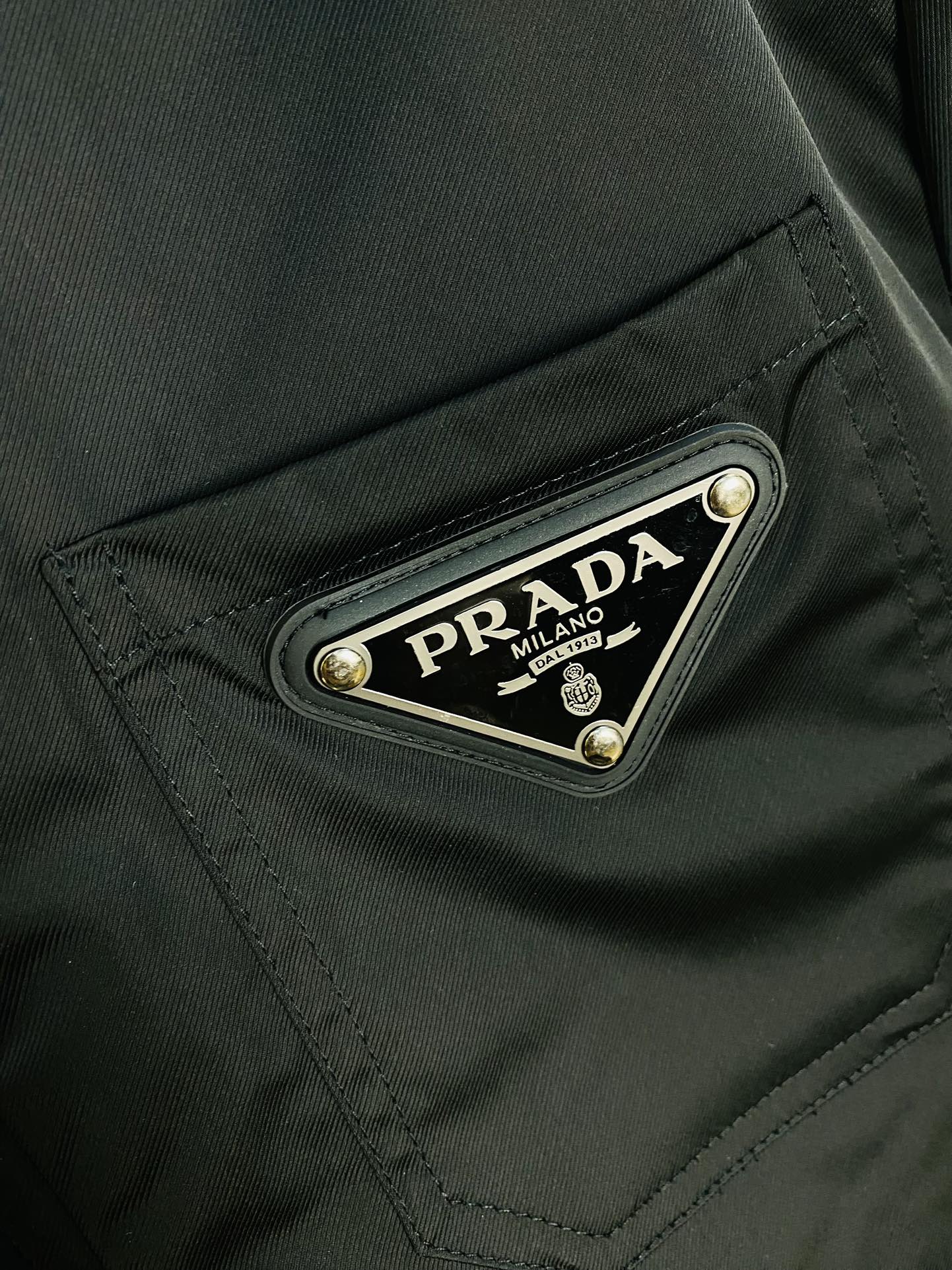 ！  官网原单货 可穿200斤🔥普拉达Prada 冬款！新款棉衣外套棉服外套夹克
⚠高版本⚠高品质 ⚠原