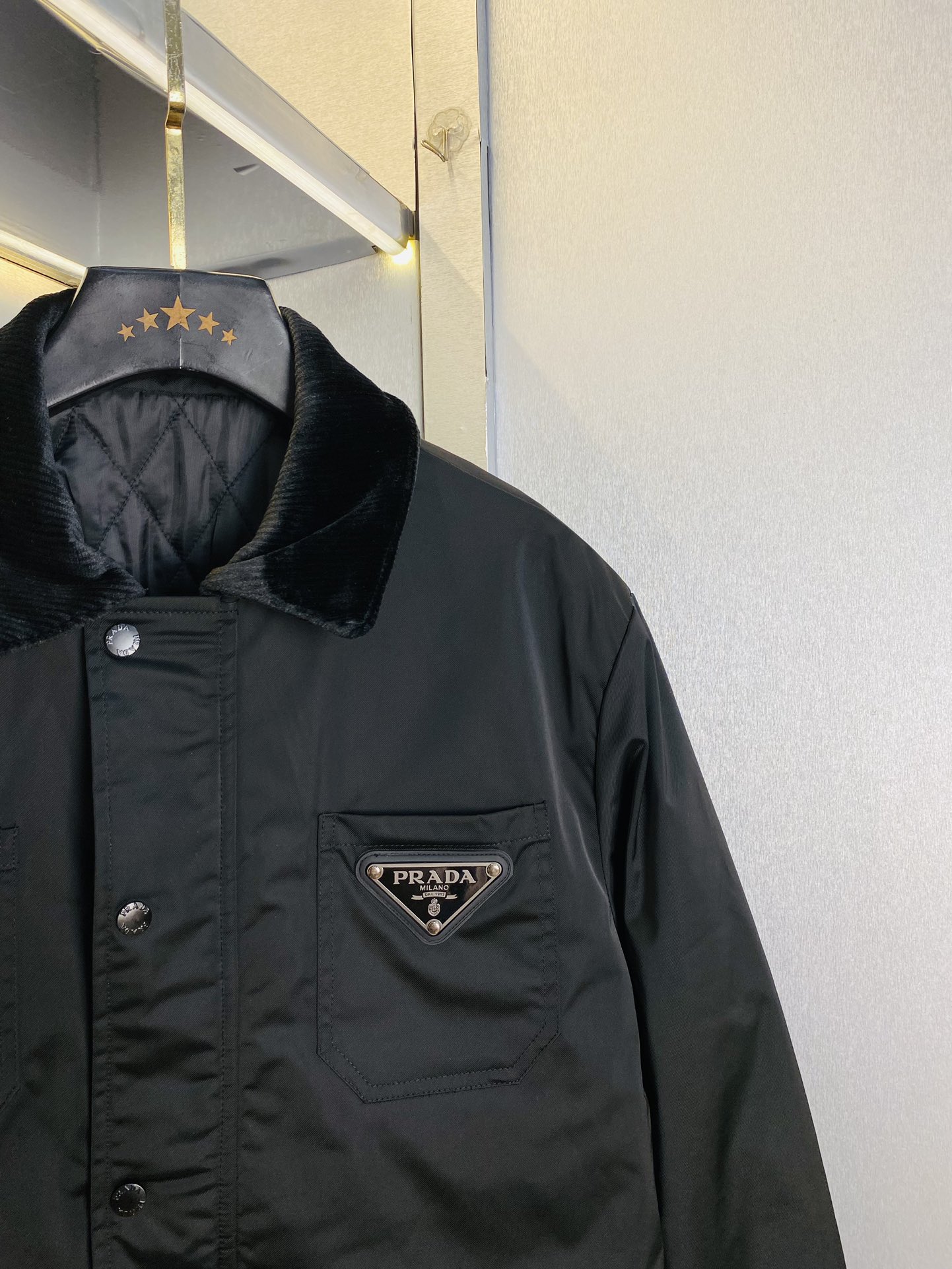 ！  官网原单货 可穿200斤🔥普拉达Prada 冬款！新款棉衣外套棉服外套夹克
⚠高版本⚠高品质 ⚠原