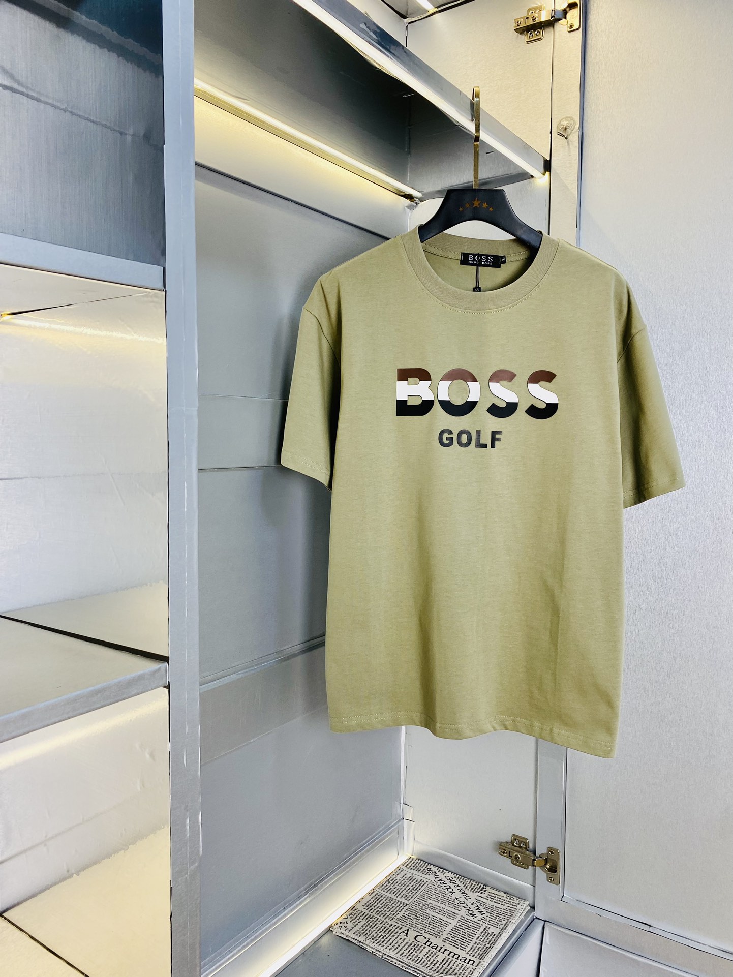 NO:472591,Wearable 220 kilograms Couple model Hugo Boss Original quality 2025 latest men's short-sleeved T-shirt with high-end printed workmanship!  Selected counter custom-made pure cotton imported fabrics, all details are perfectly 1 to 1 replica, restore the authenticity 100% original hardware, high-end customized auxiliary materials, original factory original standard, excellent upper body effect!  S-XL (170/140 catties wear S), T-shirt,tees,t-shirt,alexander wang19860909可穿220斤 情侣款 雨果博斯Boss 原单品质 2025最新款 男装短袖T恤 高级印花做工！精选专柜订制纯棉进口面料 所有细节做工完美1比1复刻 还原正品百分百 原版五金 高端订制辅料 原厂原标 上身效果超赞！码数S-XL（170/140斤穿S）,,T-shirt,tees，t-shirt,alexander wang,Men's clothing