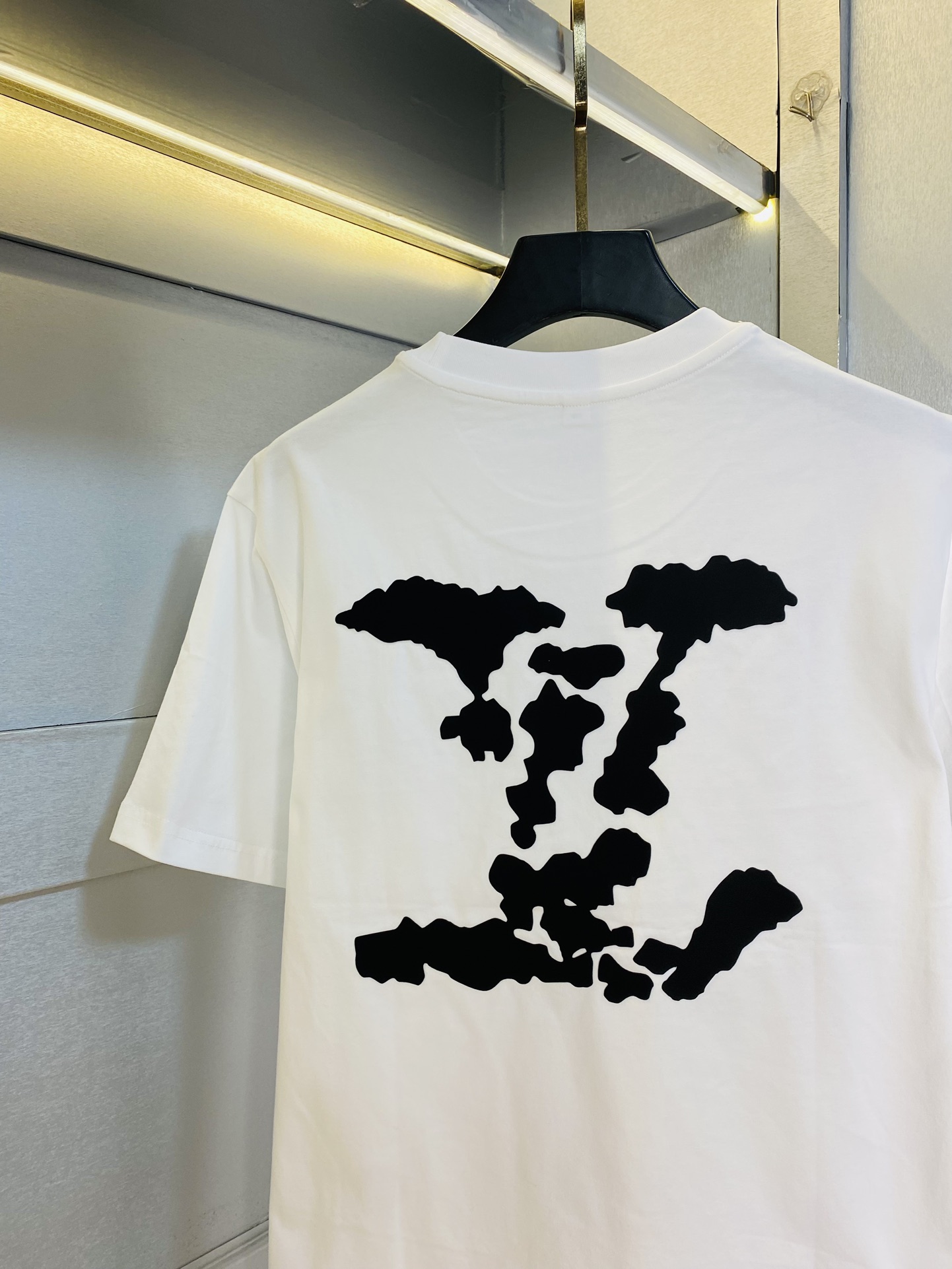 ！ 🔥穿210斤 胖子福音 情侣装💞路易威登Lv 原单品质 2025最新款 男装短袖T恤 精选专柜订制顶