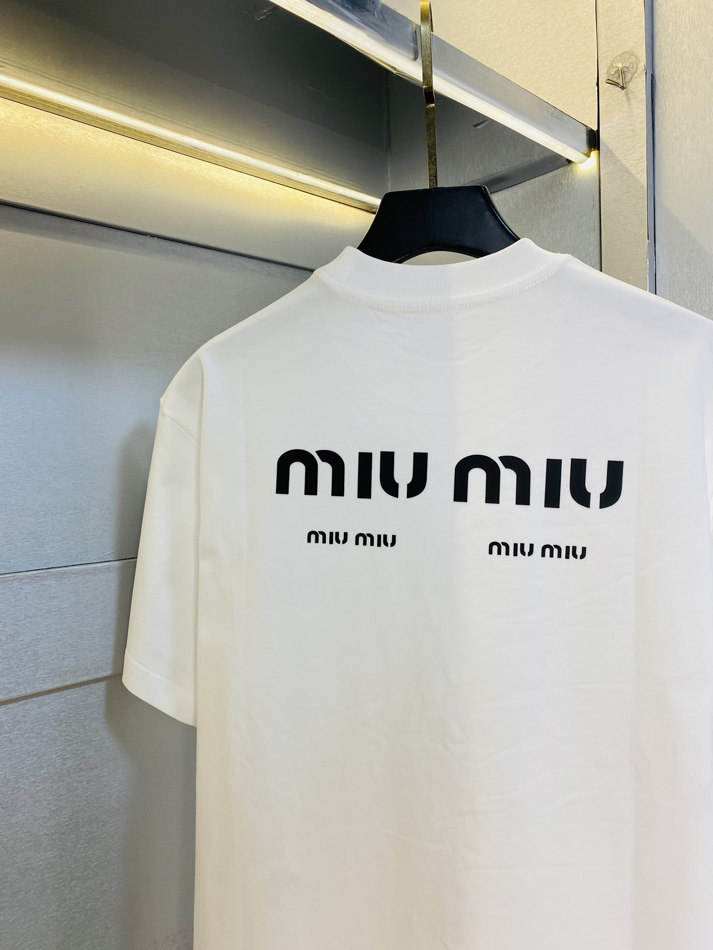 ！ 🔥穿210斤 胖子福音 情侣装💞缪缪MiuMiu 原单品质 2025最新款 男装短袖T恤 精选专柜订