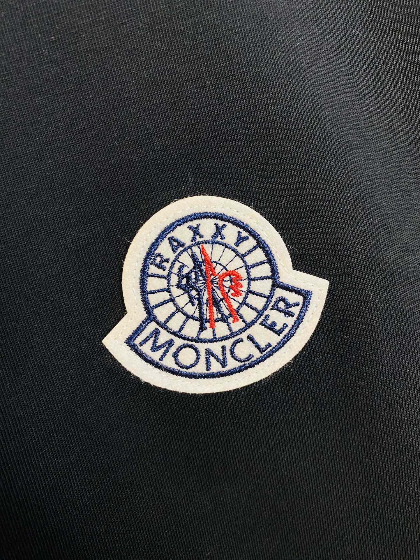 ！ 🔥穿210斤 胖子福音 情侣装💞蒙口Moncler 原单品质 2025最新款 男装短袖T恤 精选专柜