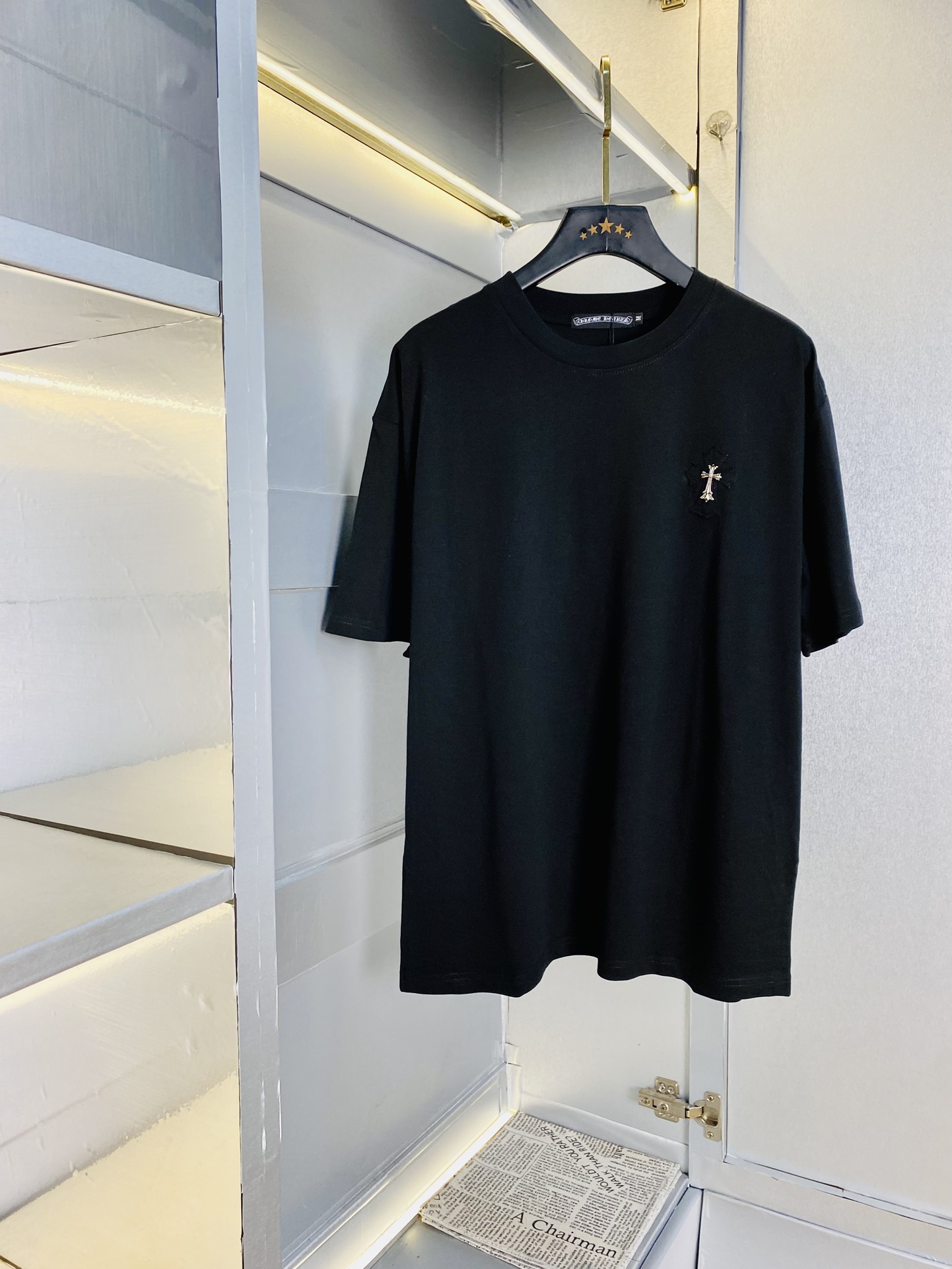 P180 可穿220斤 情侣款💞 克罗心ChromeHearts 原单品质 2025最新款 男装短袖T恤 高级印花做工！精选专柜订制纯棉进口面料 所有细节做工完美1比1复刻 还原正品百分百 原版五金 高端订制辅料 原厂原标 上身效果超赞！码数：S-XL （170/140斤穿S） 