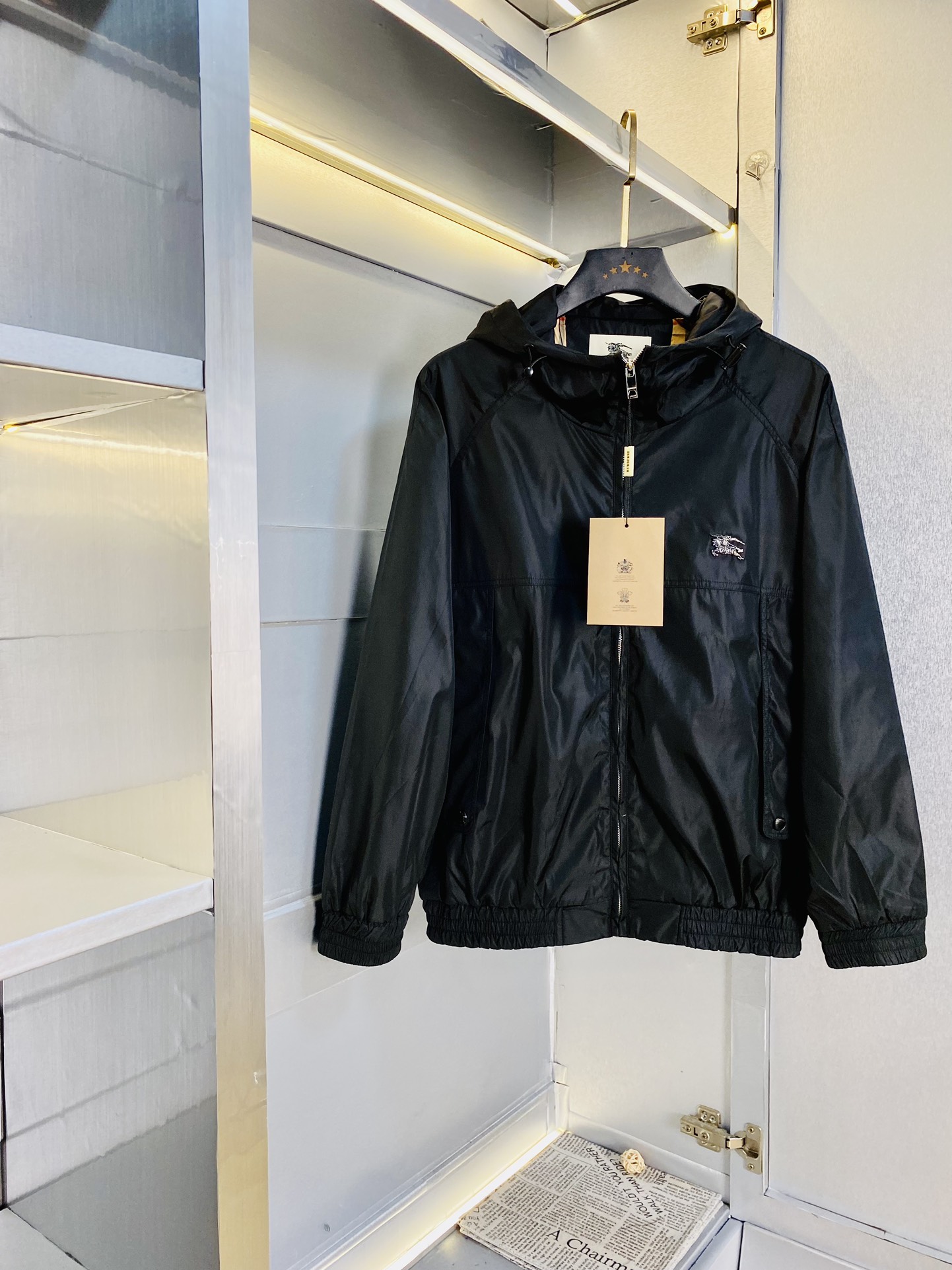 NO:138290,The original order on the official website can wear 190 kilogram Burberry Burberry early spring style!  New jacket, high-quality, original fabric, Internet celebrity, same style, custom hardware and accessories for opening molds, very comfortable, super versatile, beautiful jacket, non-market, ordinary version, random comparison, absolutely guaranteed quality, color, size M-3XL,,burberry,burberry,jackets & coats,jackets & coats,alexander wang19860909官网原单货 可穿190斤巴宝莉Burberry 早春款！新款外套夹克 高版本高品质 原版面料网红明星同款 开模定制五金辅料 感非常舒服 超级百搭好看的一款外套 非市场普通版本 随意对比 品质绝对保证 颜色图色 尺码M-3XL,,burberry,burberry,jackets & coats,jackets & coats,alexander wang,Men's clothing