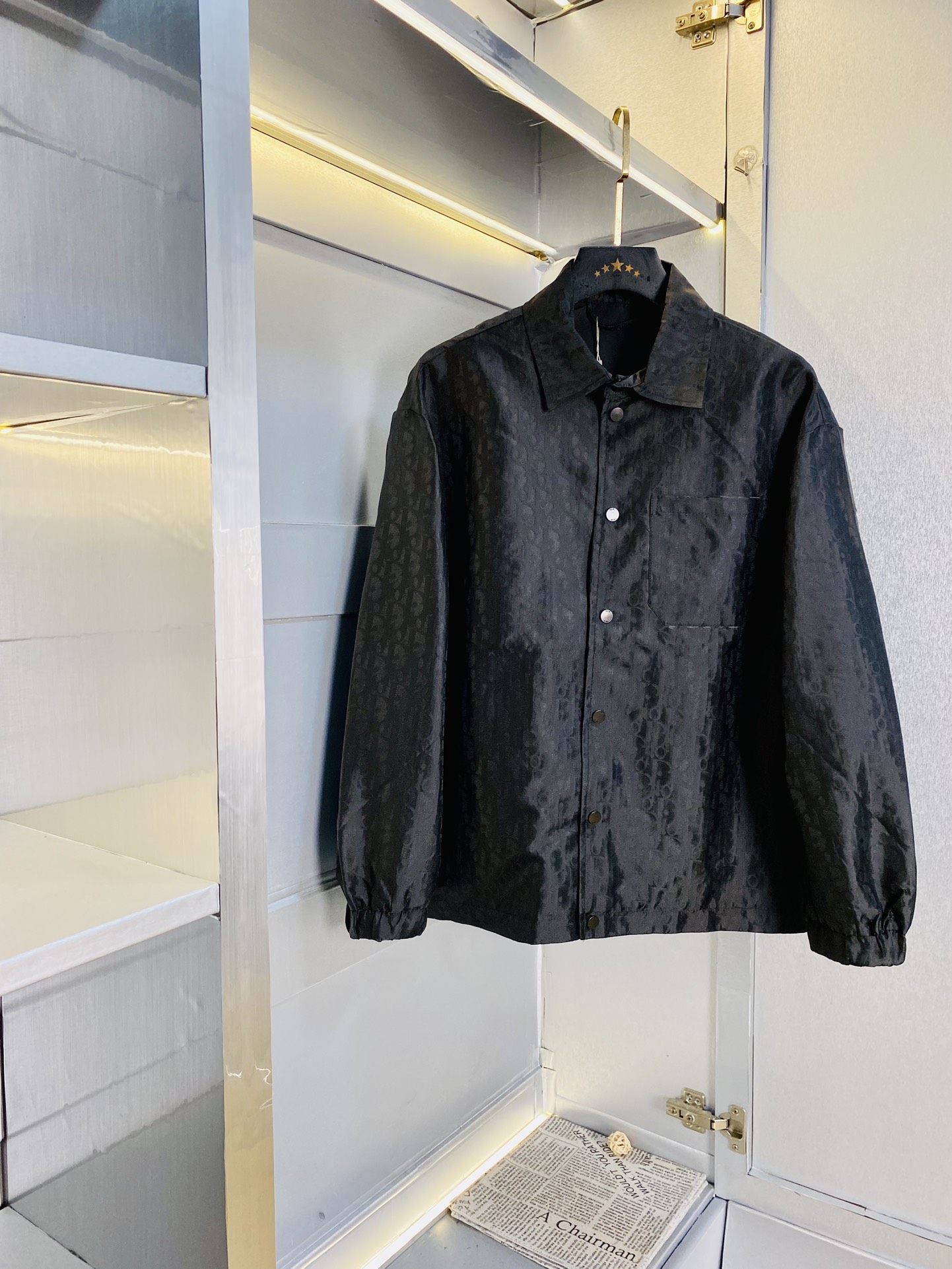 NO:126111,The original order of the official website can wear 190 catties Dior 2025 early spring model!  New jacket, high-quality, original fabric, internet celebrity, same style, custom hardware and accessories for opening molds, very comfortable, super versatile, beautiful jacket, non-market, ordinary version, random comparison, absolutely guaranteed quality, color, color, size M-3XL,,dior,dior, jackets & coats, jackets & coats, alexander wang19860909官网原单货 可穿190斤迪奥Dior 2025早春款！新款外套夹克 高版本高品质 原版面料网红明星同款 开模定制五金辅料 感非常舒服 超级百搭好看的一款外套 非市场普通版本 随意对比 品质绝对保证 颜色图色 尺码M-3XL,,dior,dior,jackets & coats,jackets & coats,alexander wang,Men's clothing